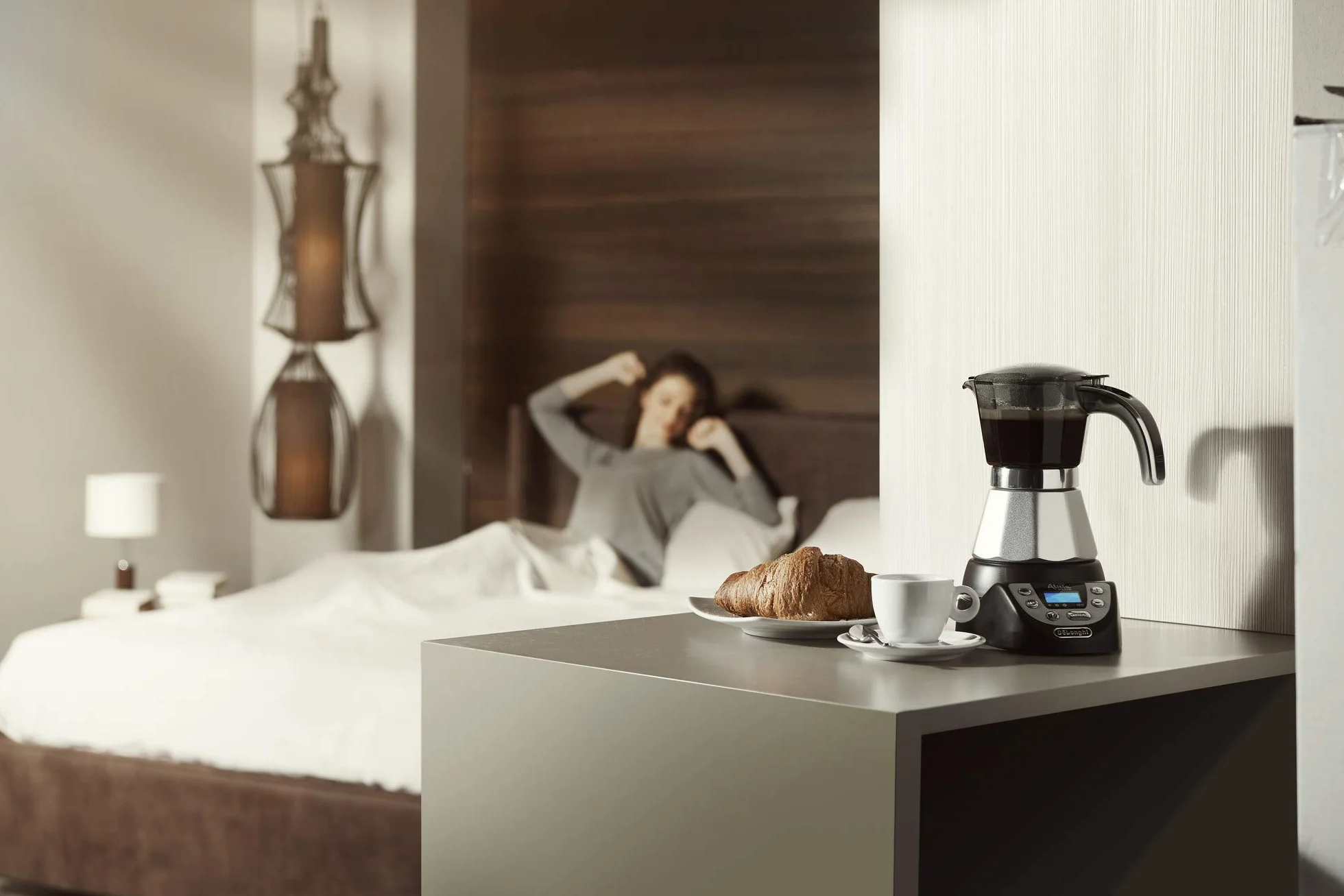 De longhi Kawa elektr. utrzymująca ciepło aromat 4/2tz 30