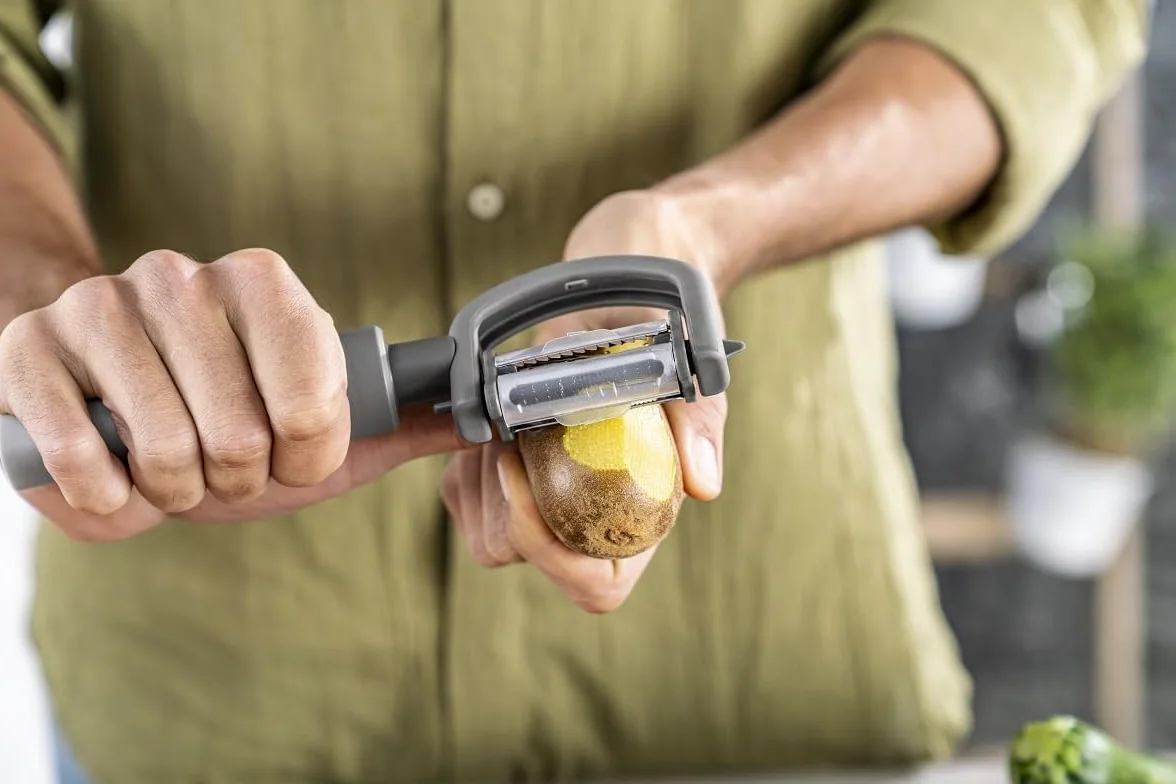 ZWILLING Z-Cut 5 w 1 Szary Obieraczka do owoców i warzyw