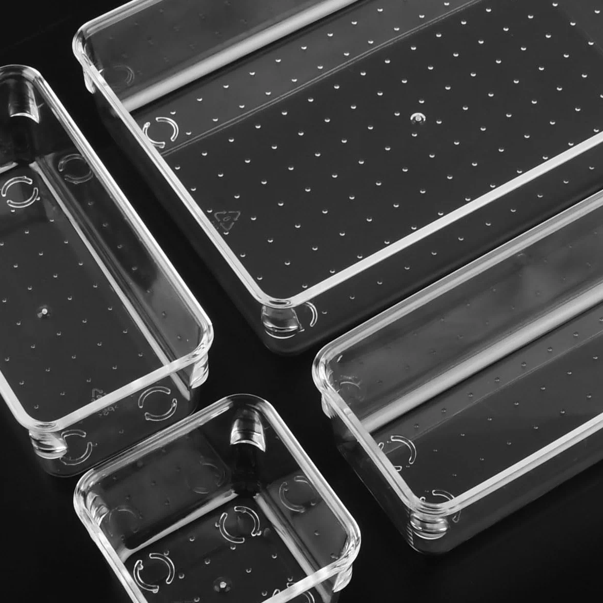 Plastikowe pojemniki przezroczyste do szuflad 28 sztuk 4 rozmiary organizer antypoślizgowy