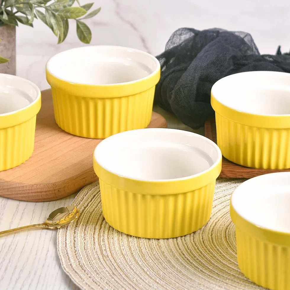 Zestaw porcelanowych ramekinów 240 ml 8 uncji miska do lodów kremowa brûlée suflet do pieczenia 6 szt. żółta