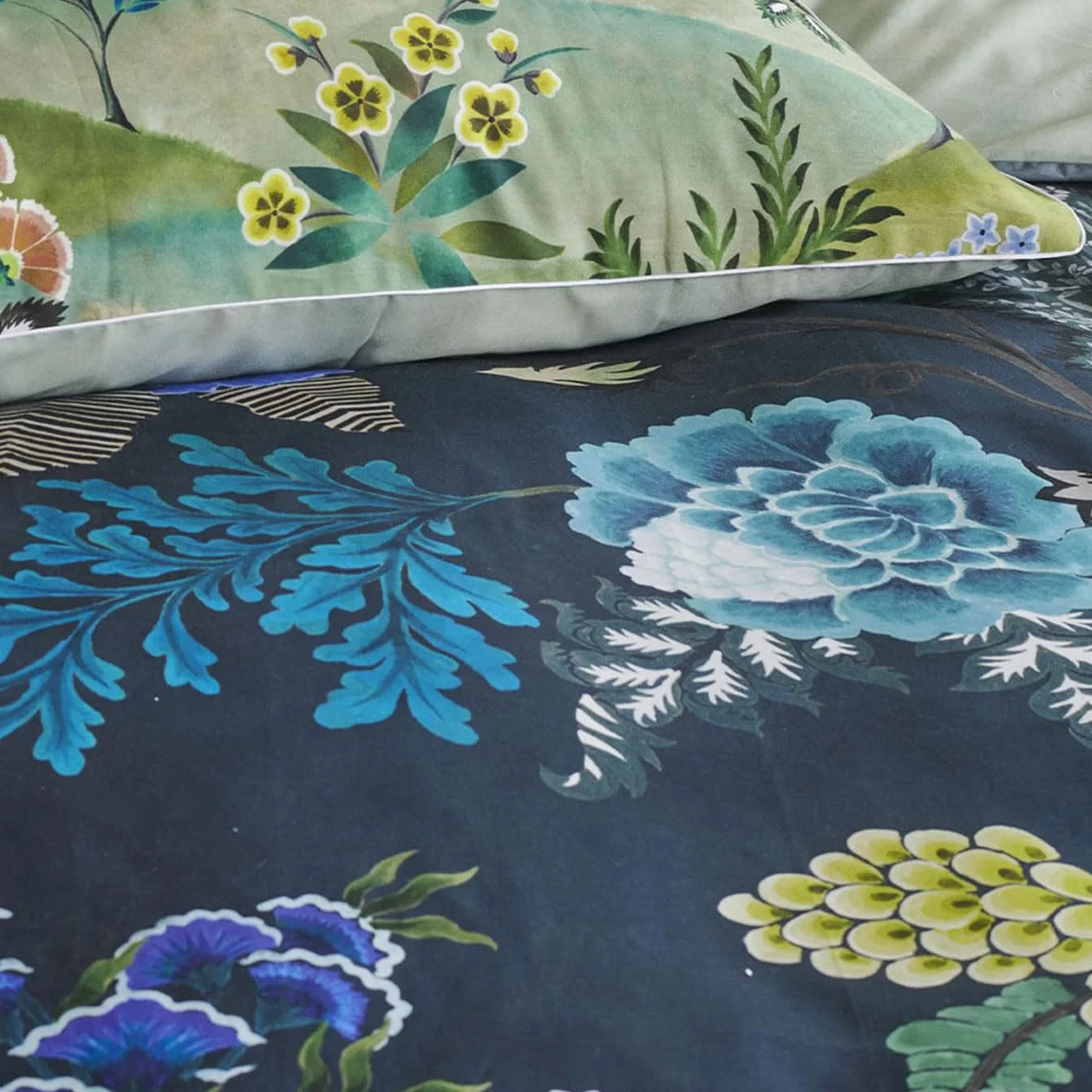 Poszewka na kołdrę Designers Guild Indigo Brokat 260 x 240 cm