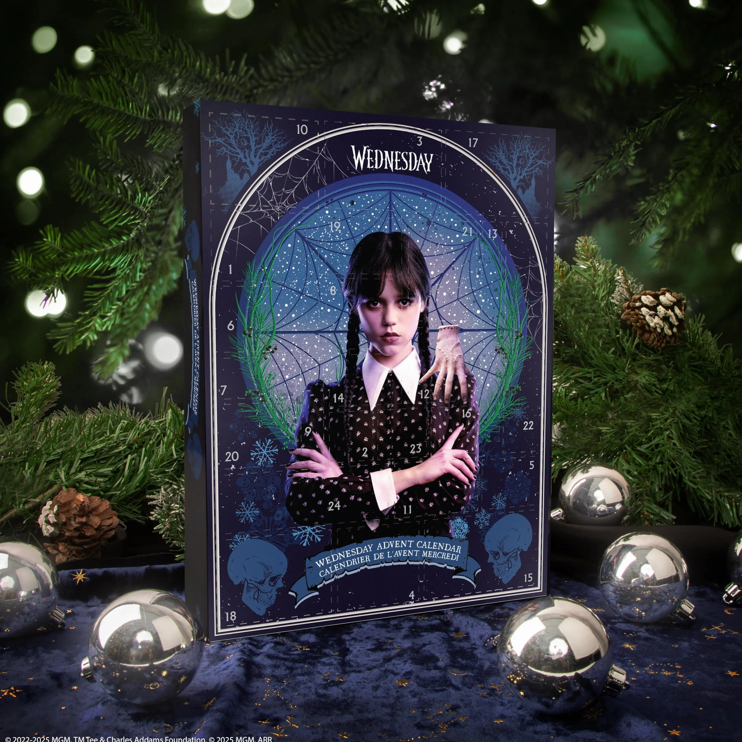 CINEREPLICAS Kalendarz adwentowy Wednesday Addams, 2025, oficjalna licencja
