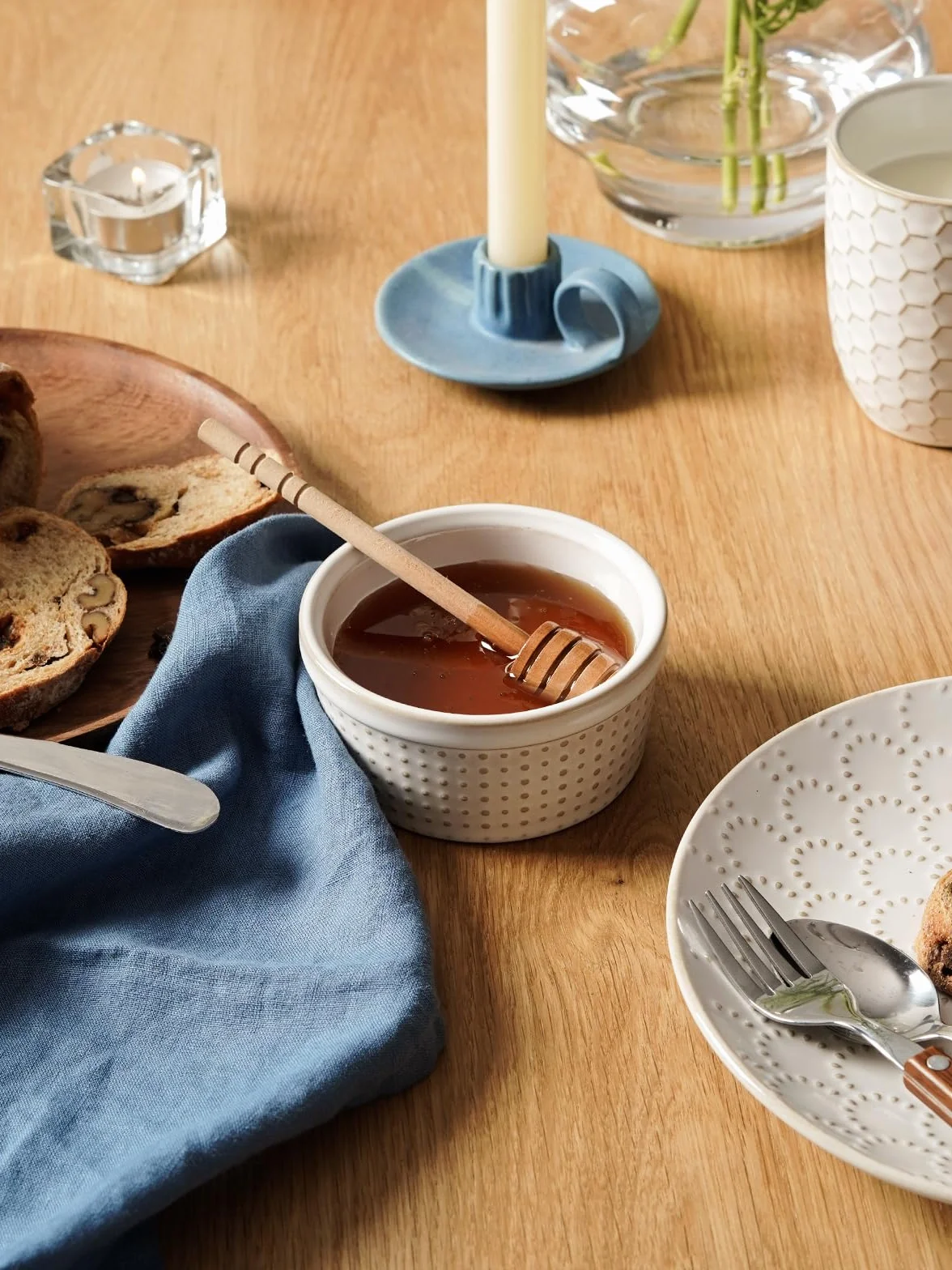 LE TAUCI Creme Brulee zestaw miseczek 170 ml x 4, foremki do souffli, do piekarnika, foremki do zapiekanek do ciasta lawowego, puddingu, ciast garnkowych – 10,8 cm, kolor arktyczny biały