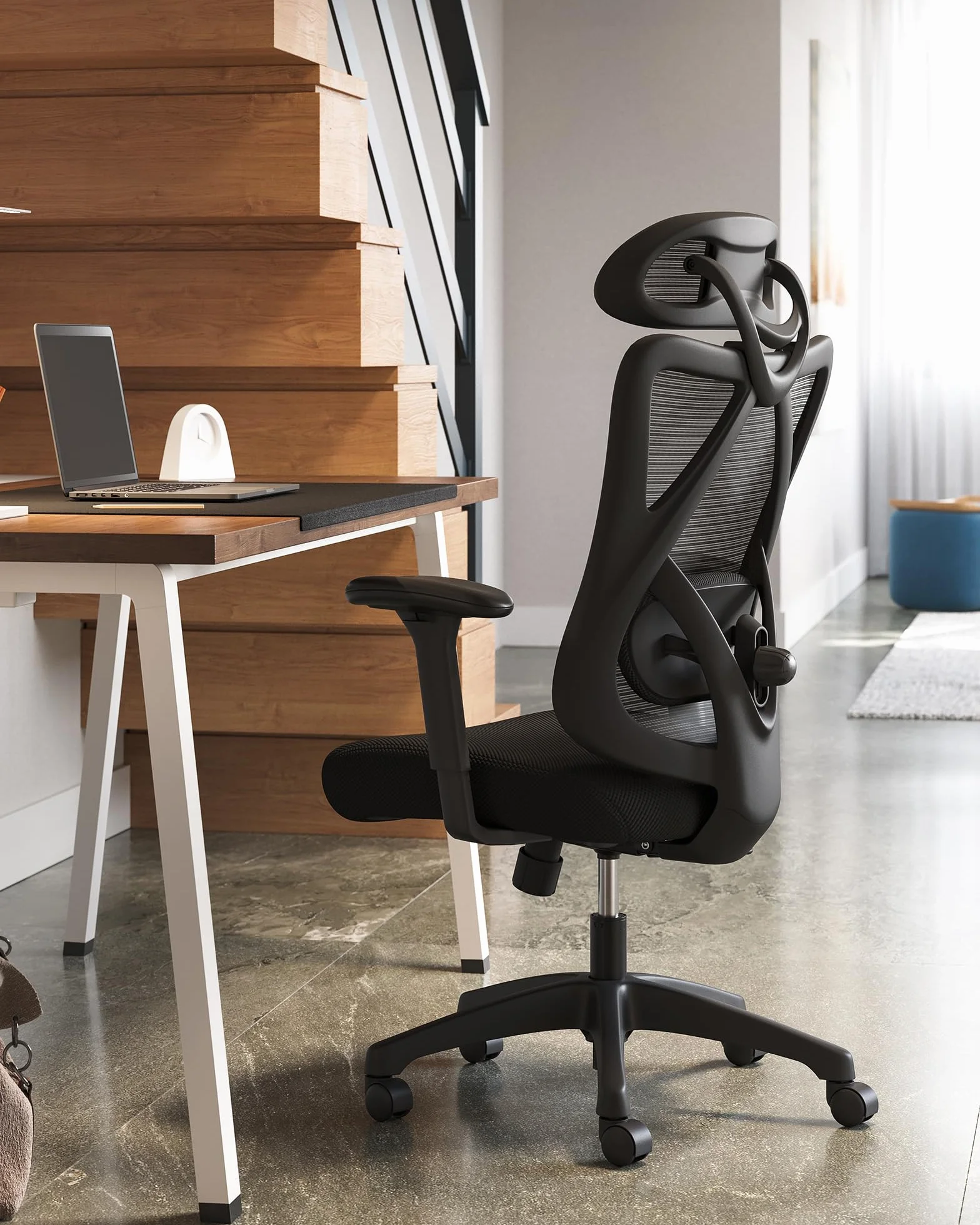 SONGMICS Ergonomiczne krzesło biurowe siatkowe, regulowana poduszka lędźwiowa, nośność 150 kg, czarny