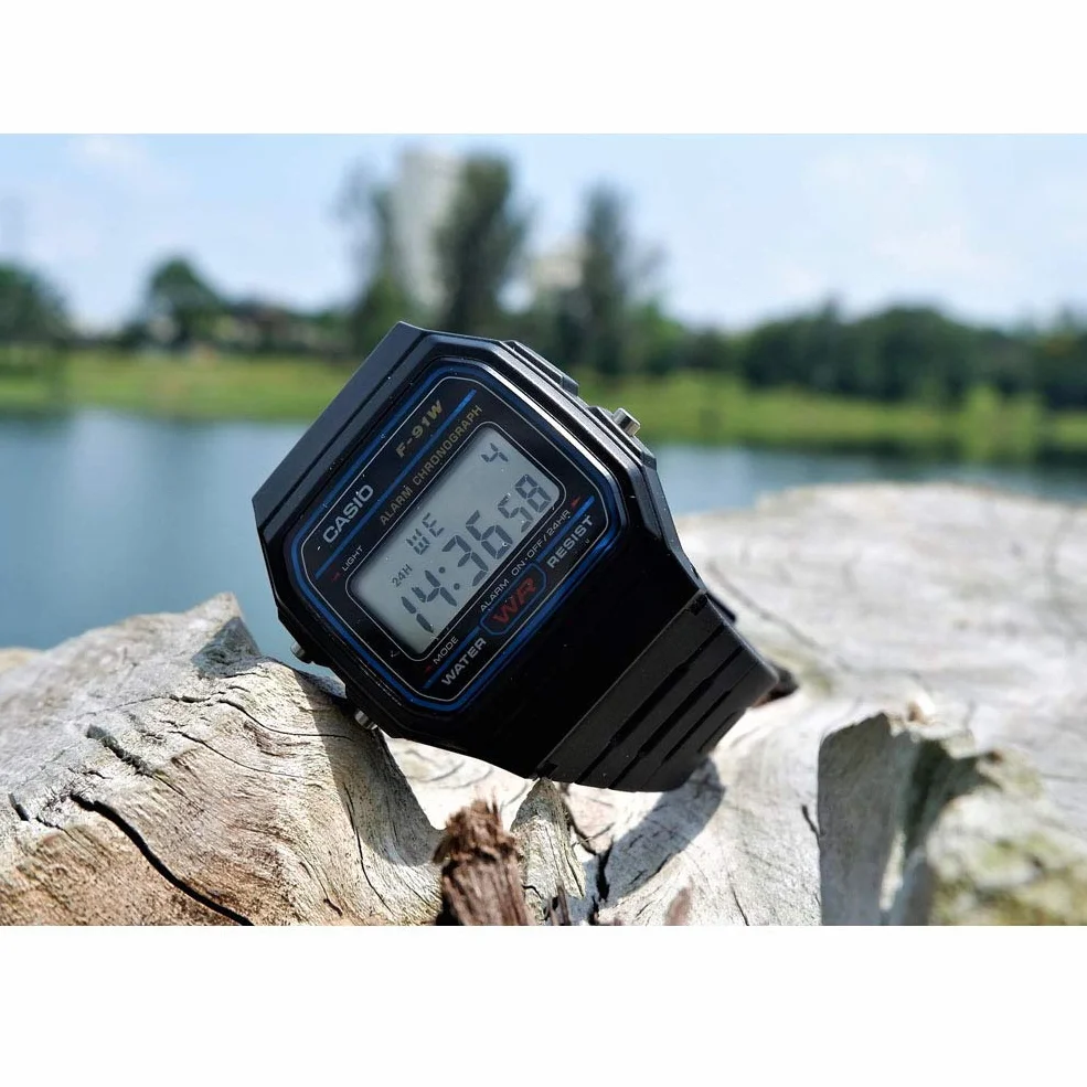 CASIO F91W-1 zegarek sportowy na co dzień, Czarny, pasek