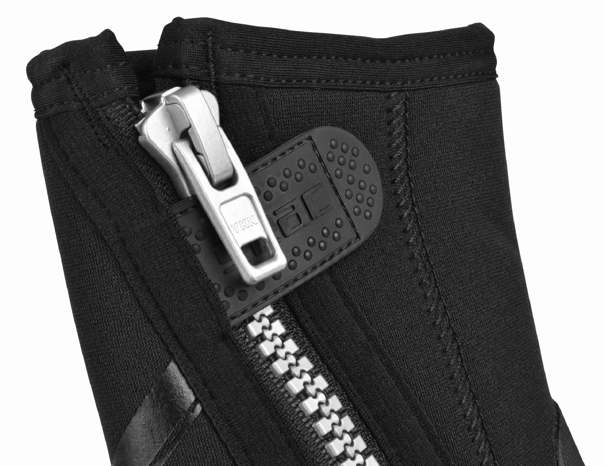 Seac Pro HD 6mm to neoprenowe buty do pianki z bocznym zamkiem
