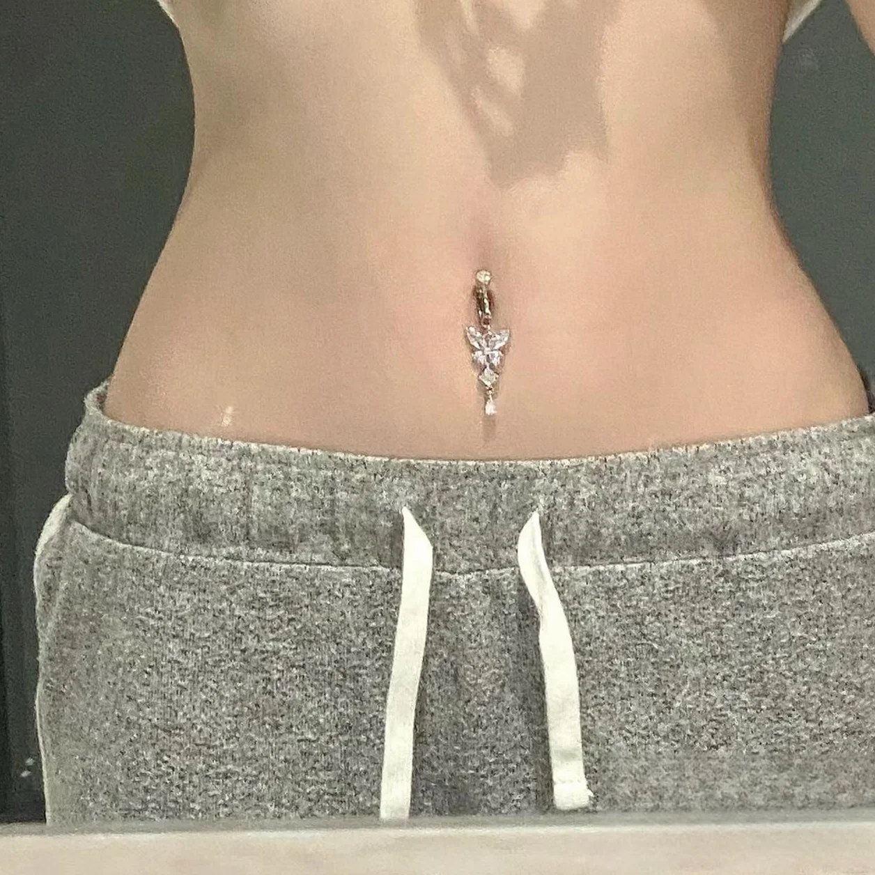 Briana Williams 3 sztuki fałszywych kolczyków do pępka z klipsem, nie piercing do pępka, biżuteria motyl, serce z CZ