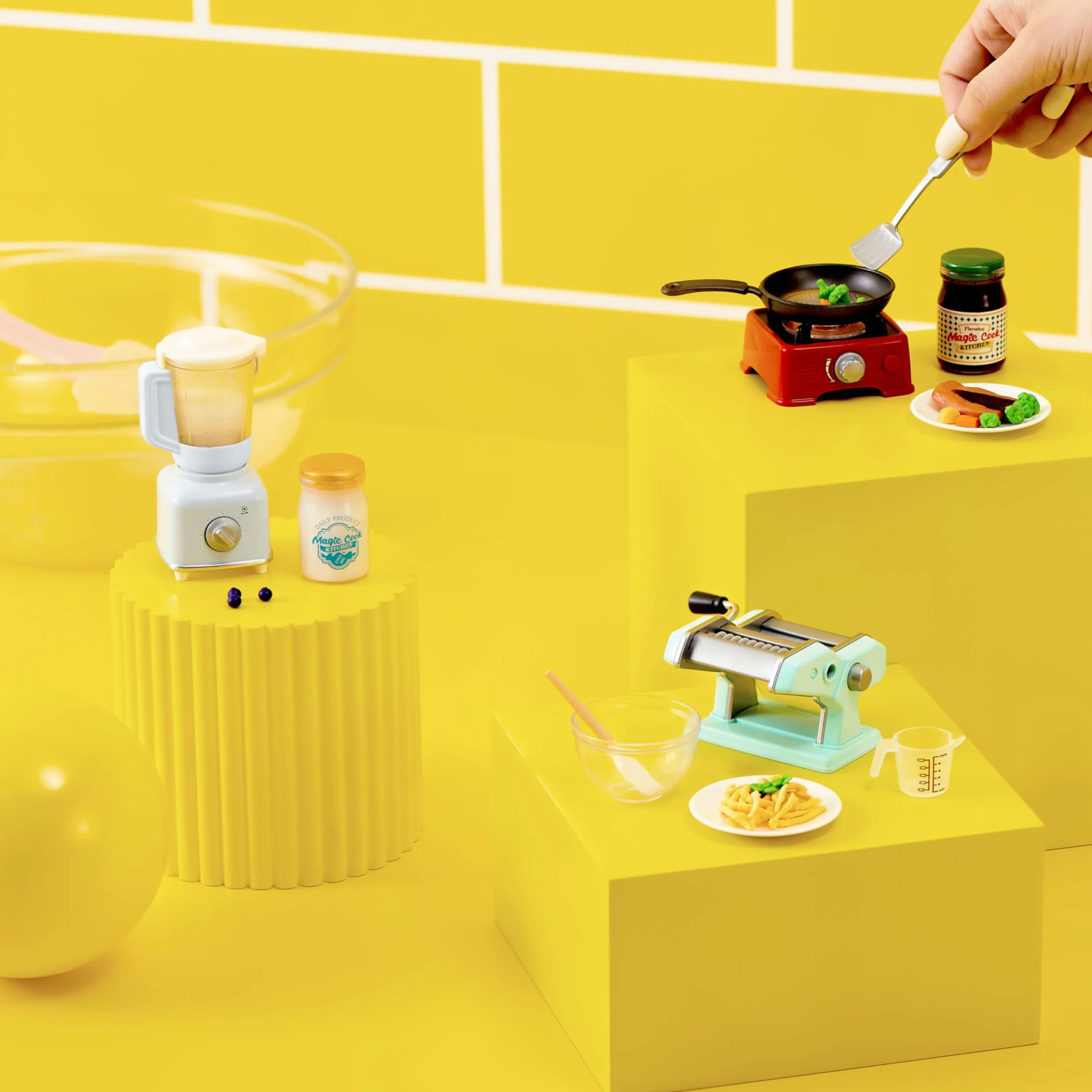 MINI BRANDS Magiczna seria kucharska maszyna do lodów