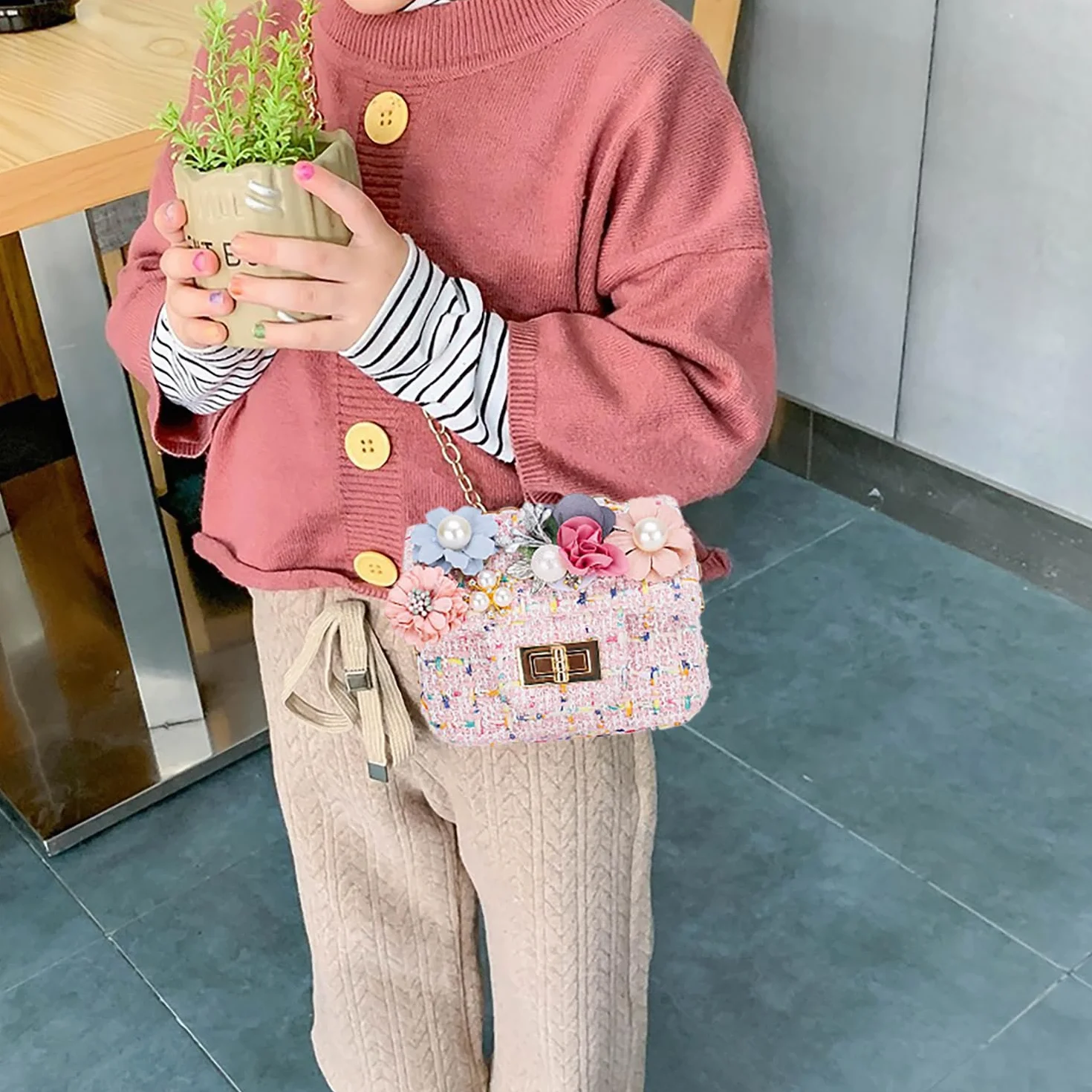 Shirene Mała torebka na ramię dla dziewczynek, torebka dla dzieci, torebka na ramiączko dla dzieci - torebki z uroczymi kwiatami, mini torebka na ramię, torebka crossbody dla małych dzieci na zabawę i