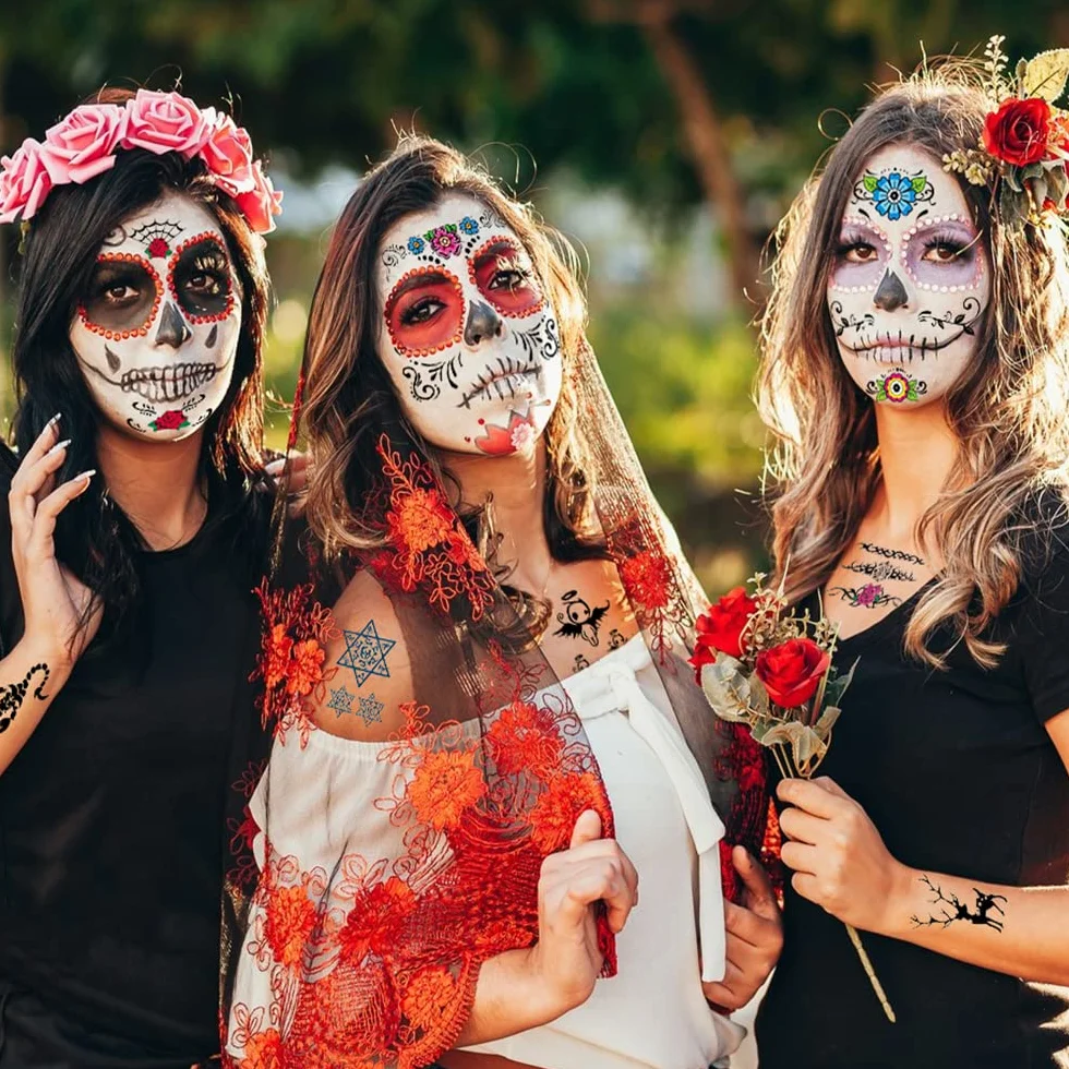Halloween Naklejka i Tatuaż Twarzy - Tymczasowe Tatuaże z Trupią Czaszką, Kwiatowe, Błyszczące Kamyczki na Usta - Na Karnawał, Maskaradę