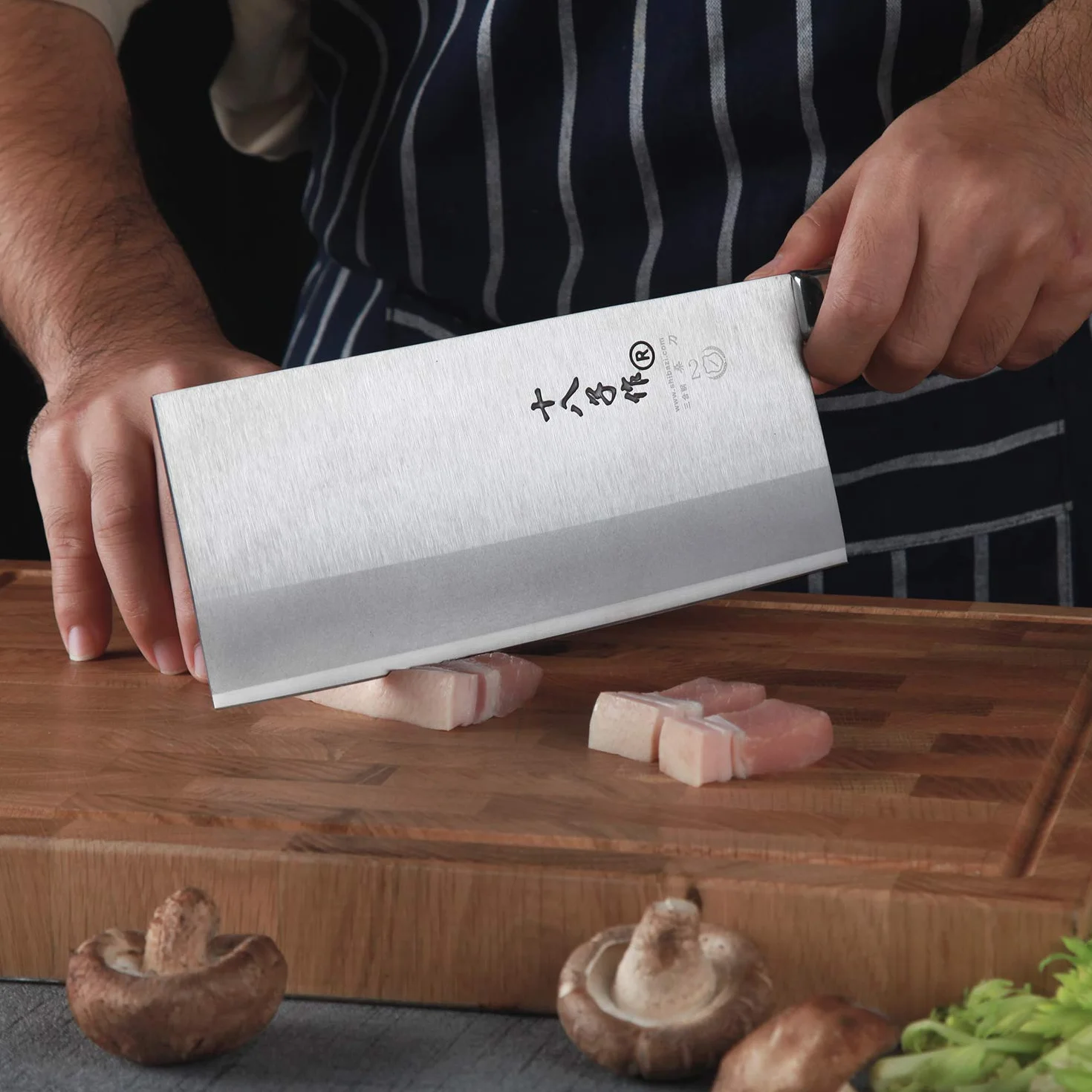 SHI BA ZI ZUO 8-inch Kitchen Knife Chef Knife Stainless Steel Vegetable Knife Non-stick Blade with Wooden Handle