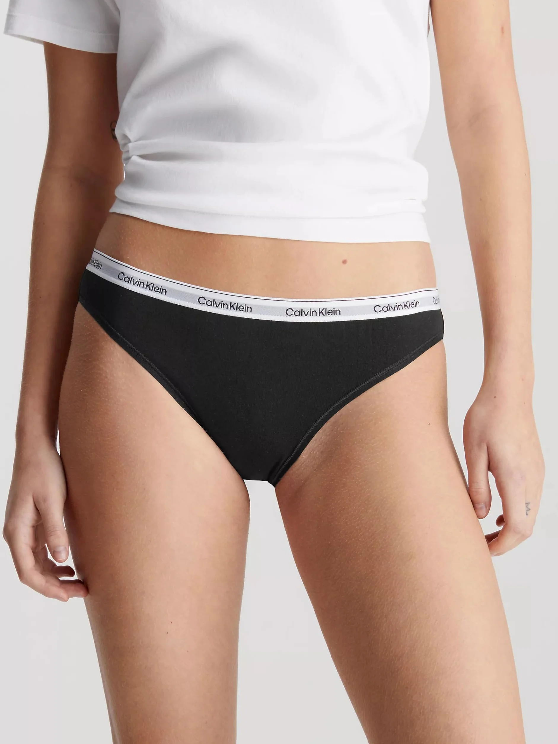 Calvin Klein Damskie majtki w kształcie bikini, elastyczna bawełna, opakowanie 3 szt, Wielokolorowy (czarny/biały/szary wrzosowy), S