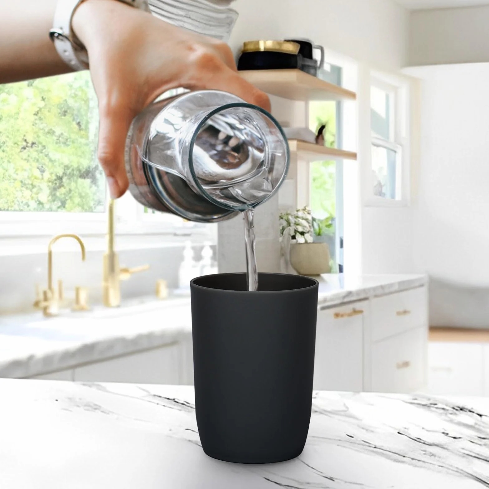 Topsky 4 kubki do mycia zębów 280 ml czarne białe