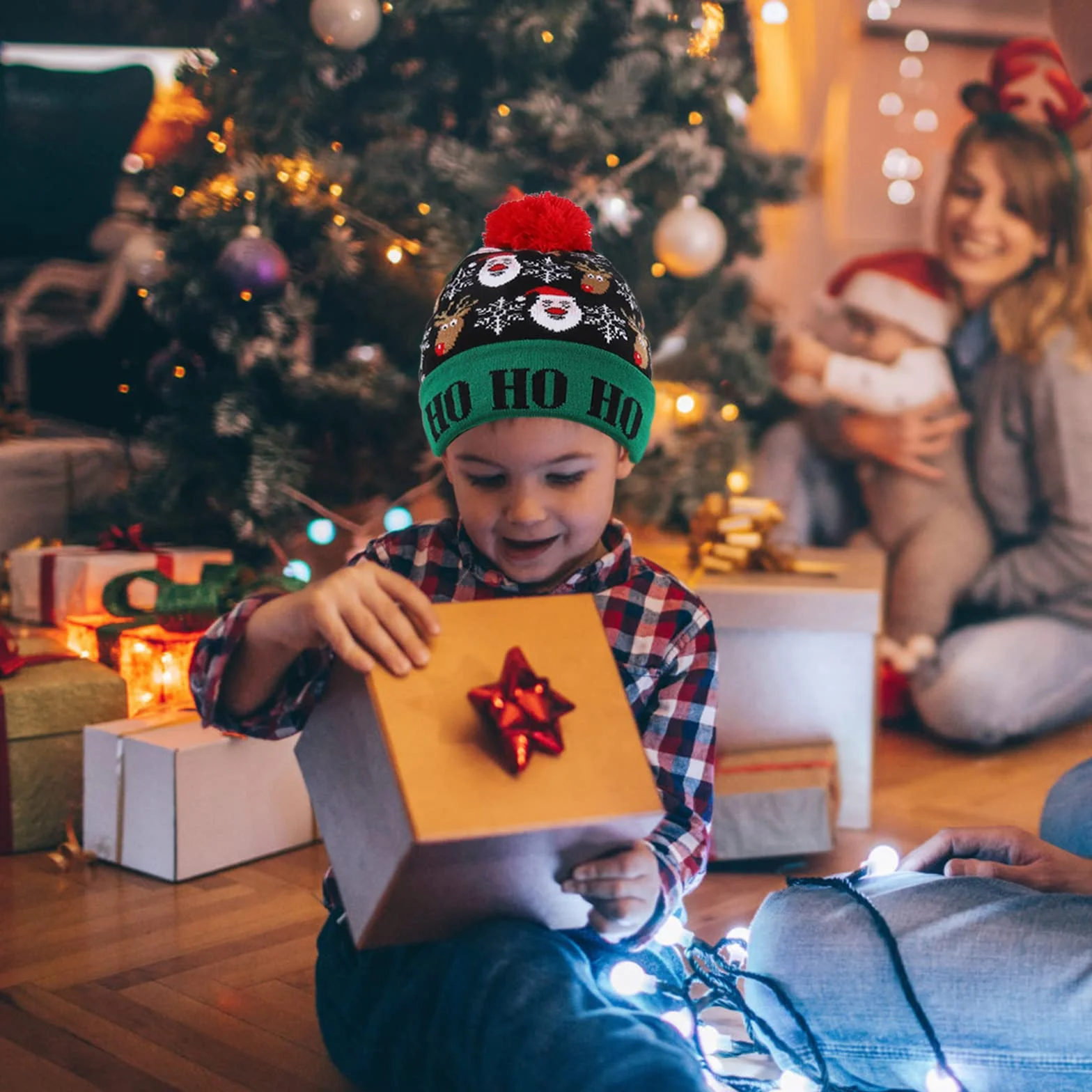 Diealles Shine Czapka z oświetleniem LED Beanie dzianinowa na Boże Narodzenie, Zielony kolor