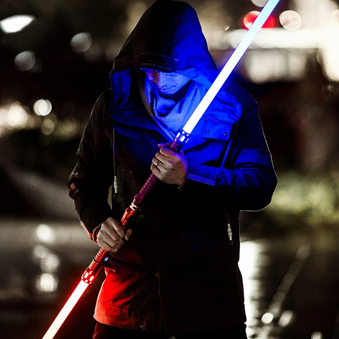 Miecz świetlny pojedynków dla dorosłych, zmienny miecz świetlny w 11 kolorach RGB z metalowym uchwytem dla dzieci i dorosłych, rekwizyty sceniczne Cosplay, ładowanie USB,Red