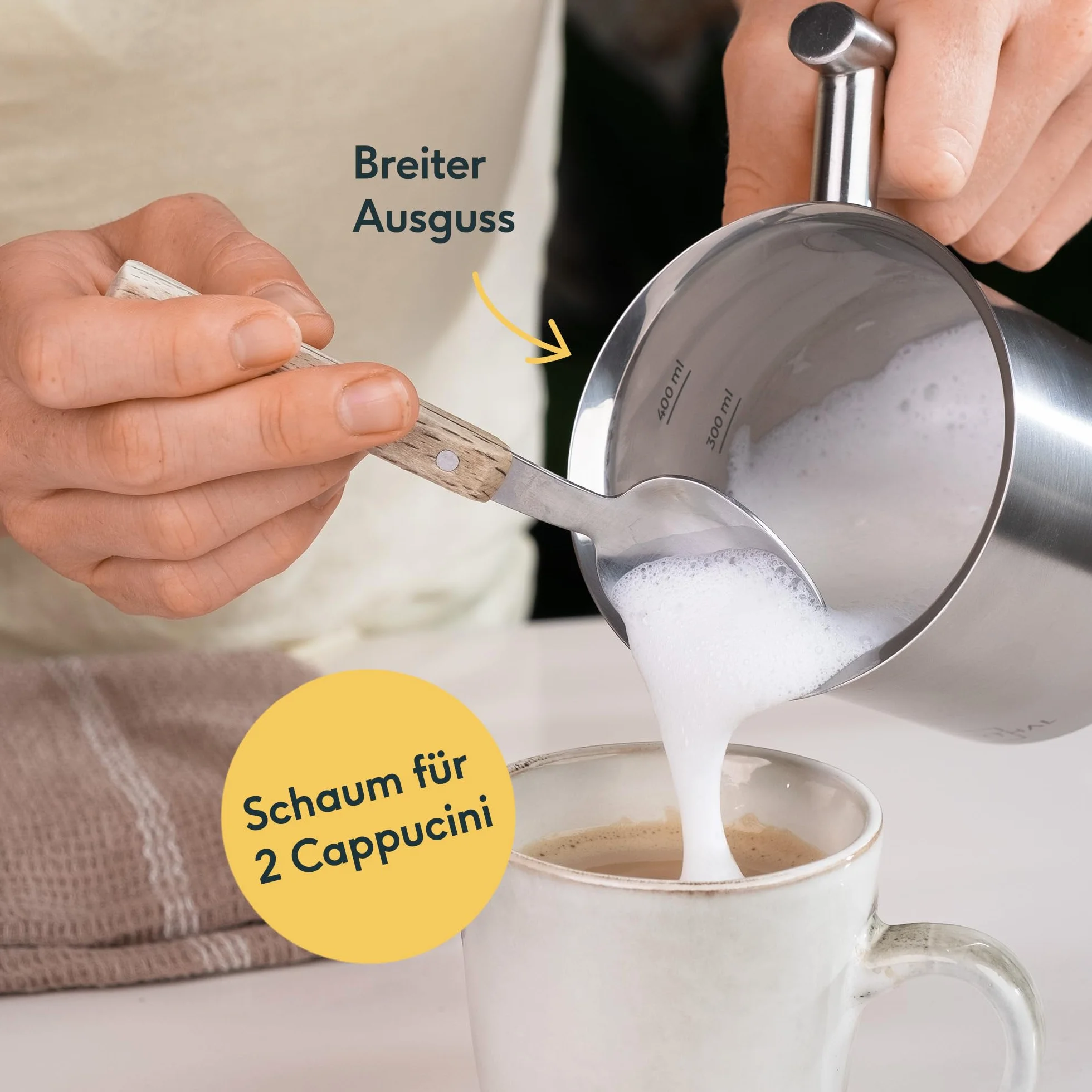 SILBERTHAL Ręczny spieniacz do mleka ze stali nierdzewnej 400 ml - z podziałką skalą - Emulgator Barista Idealna pianka do mleka Cappuccino i Latte Macchiato