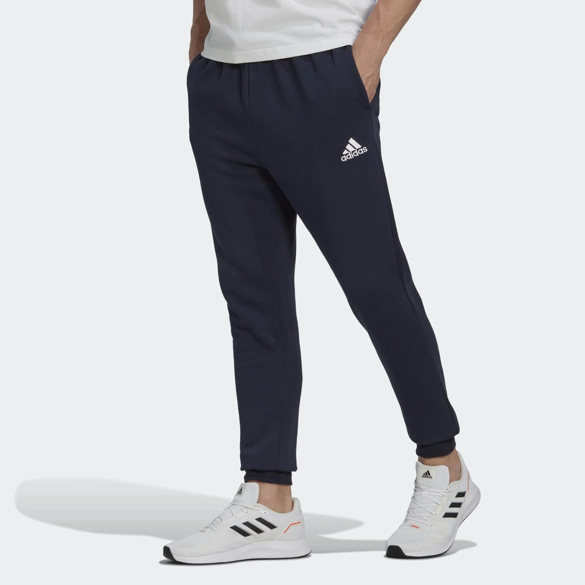 adidas Essentials Fleece Regular Tapered Pants - Spodnie Sportowe Mężczyźni