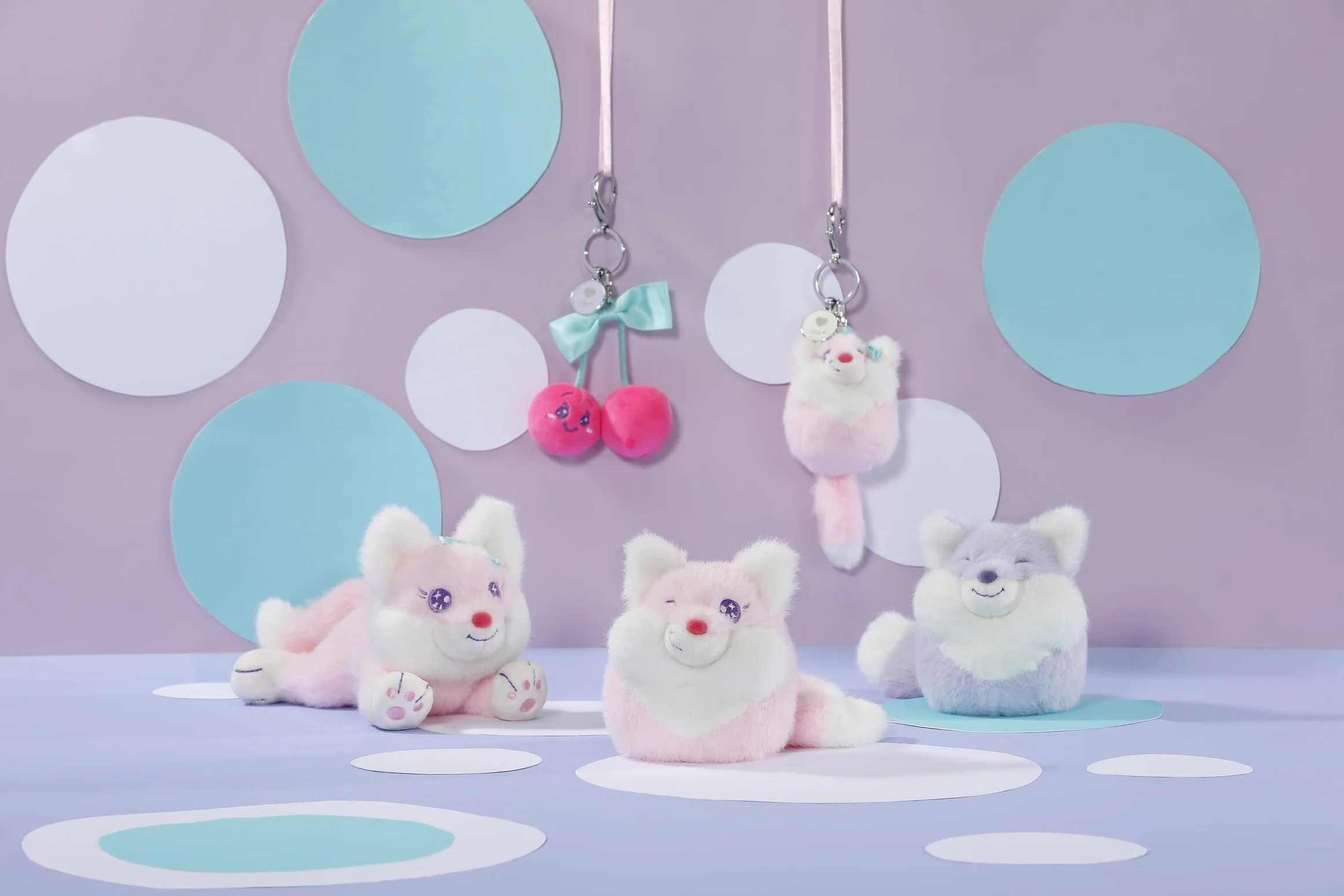 NICI 62833 wiśnie brelok, wszechstronna zawieszka z eleganckim grawerunkiem, idealny jako biżuteria do torebki lub kluczy, 7 cm, różowy