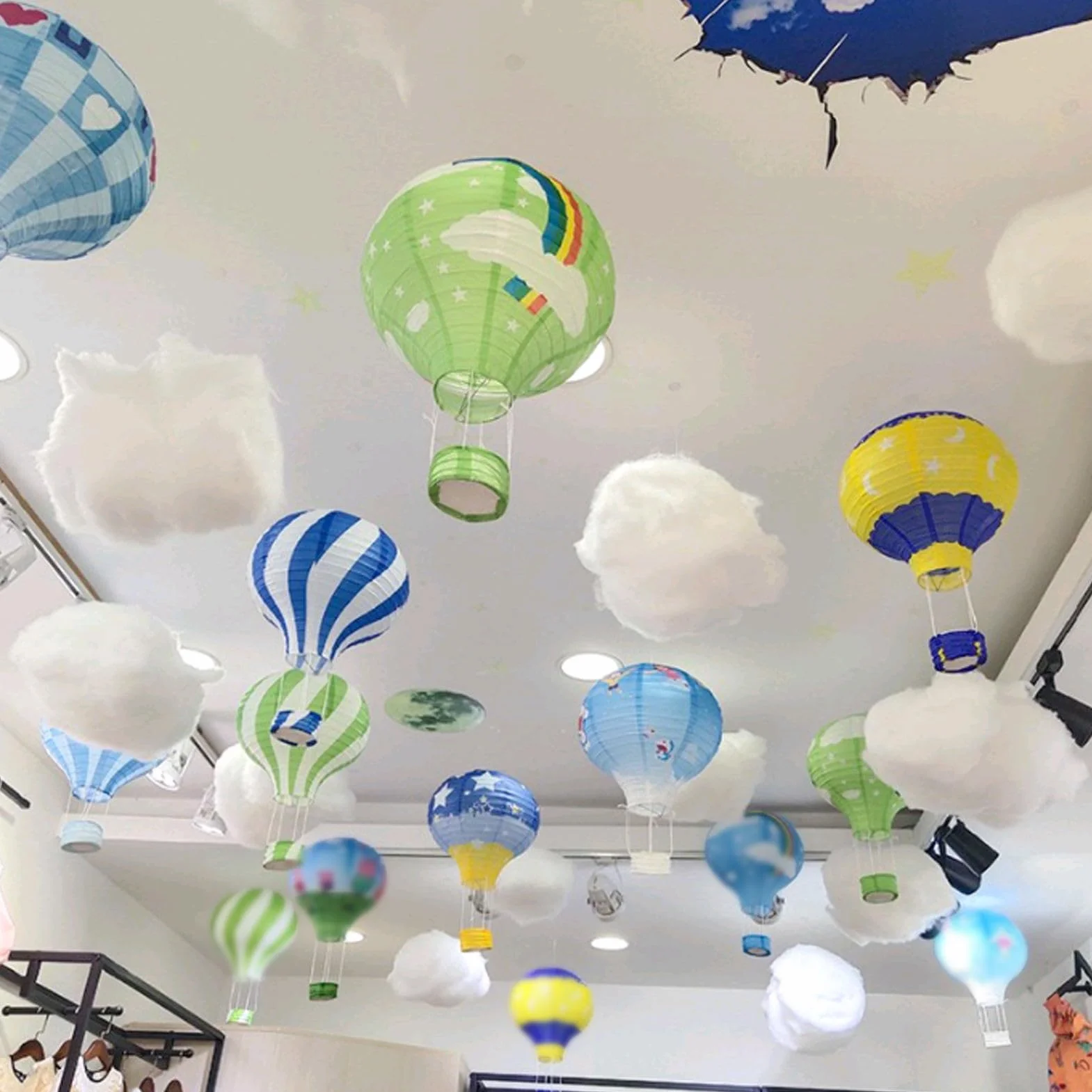 Papierowy lampion okrągły 30 cm biały balon na gorące powietrze dekoracyjny
