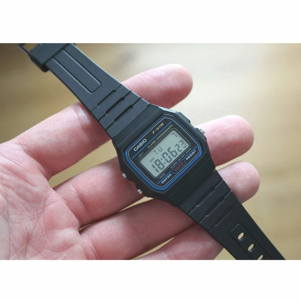 CASIO F91W-1 zegarek sportowy na co dzień, Czarny, pasek