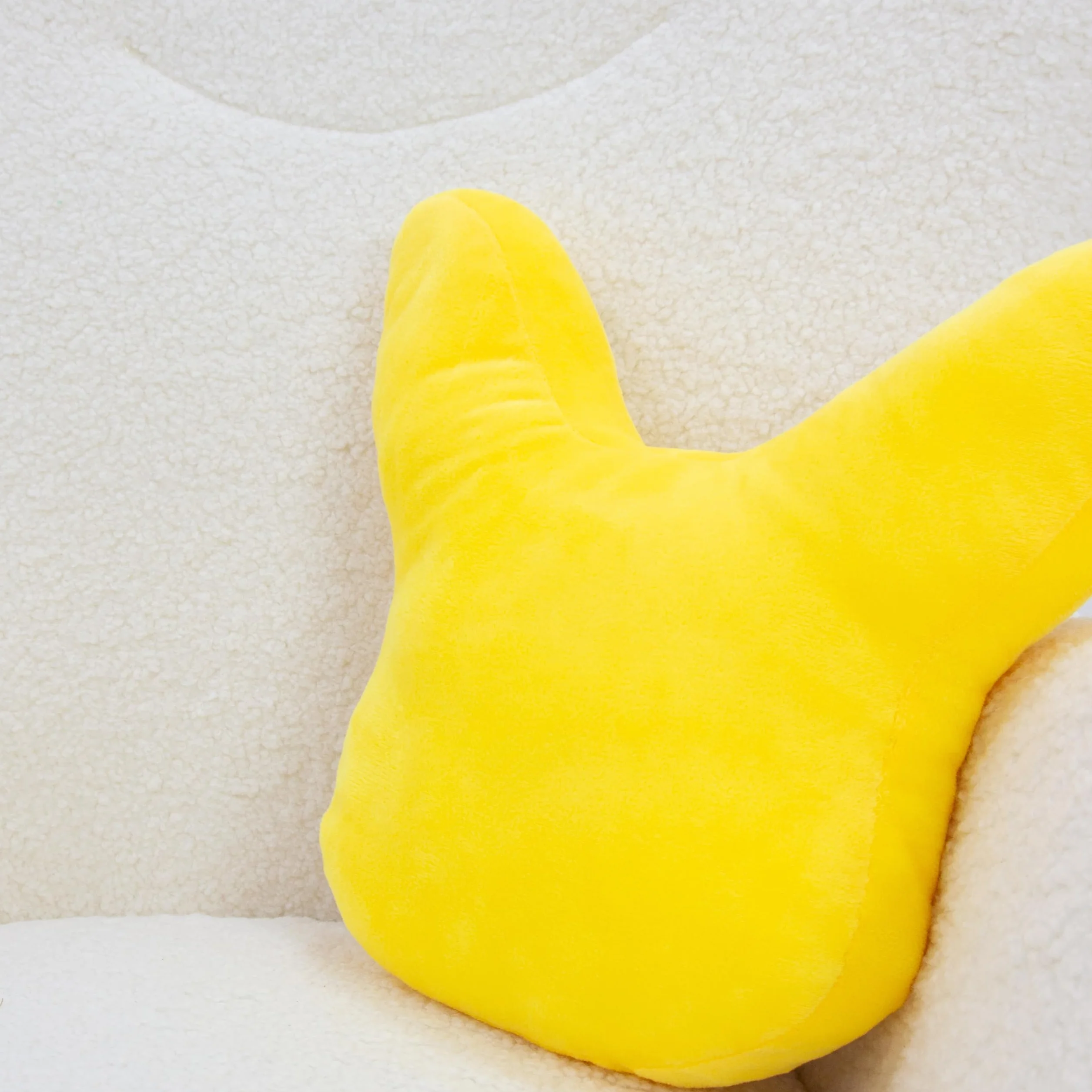Character World oficjalna poduszka Pokemon Pikachu plusz 35 cm x 35 cm