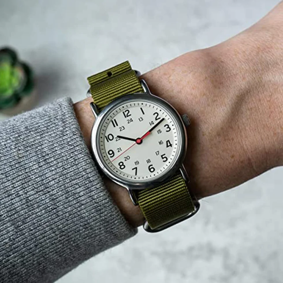 Nylonowy Pasek do Zegarka, Styl NATO, Wybór, długość i Szerokość 16mm 18mm, 20mm, 22mm 24mm, Zamienne Paski Balistyczne dla Mężczyzn i kobiet, Czarno-szary, 18mm, Wytrzymały