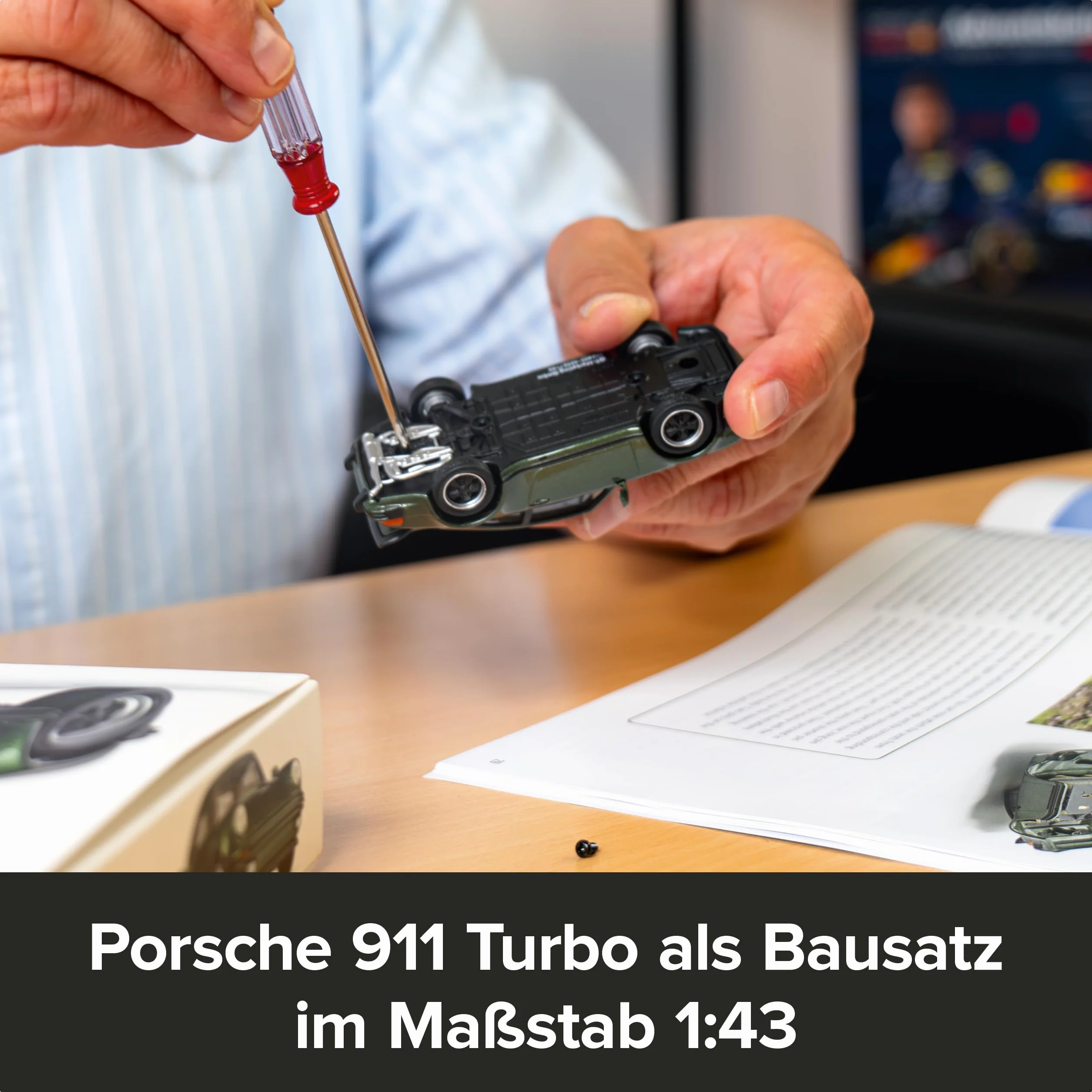 FRANZIS 67233 Porsche 911 Turbo Adventskalender Oakgrünmetallic