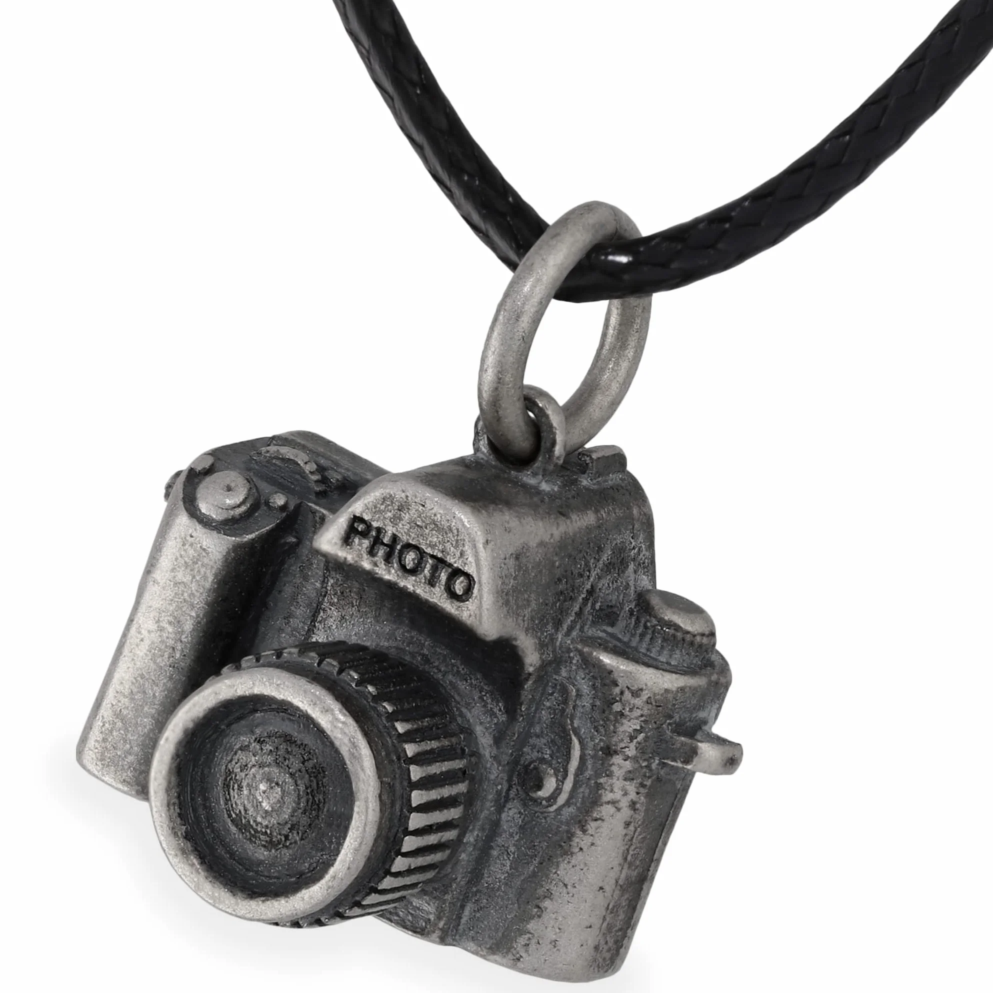 Męski Oksydowany Wisiorek Aparat Fotograficzny dla Pasjonatów Fotografii - Vintage Hołd ze Srebra Próby 925 dla Sztuki Uwieczniania Chwil, na Ekologicznym Rzemyku - Handmade by Emmanuela
