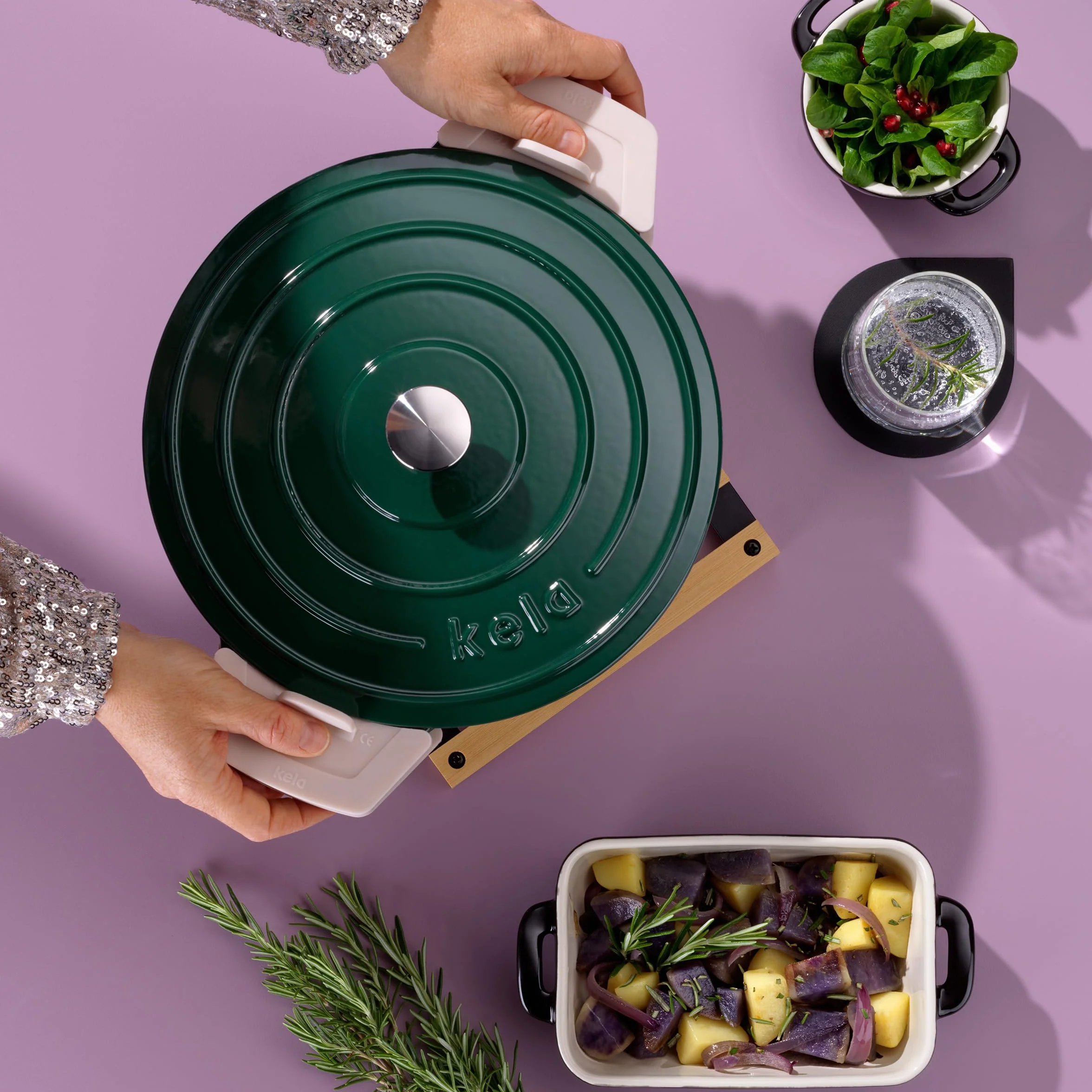 Kela Garnek Żeliwny Okrągły 3,8 L Dutch Oven CALIDO Indukcyjny Zielony