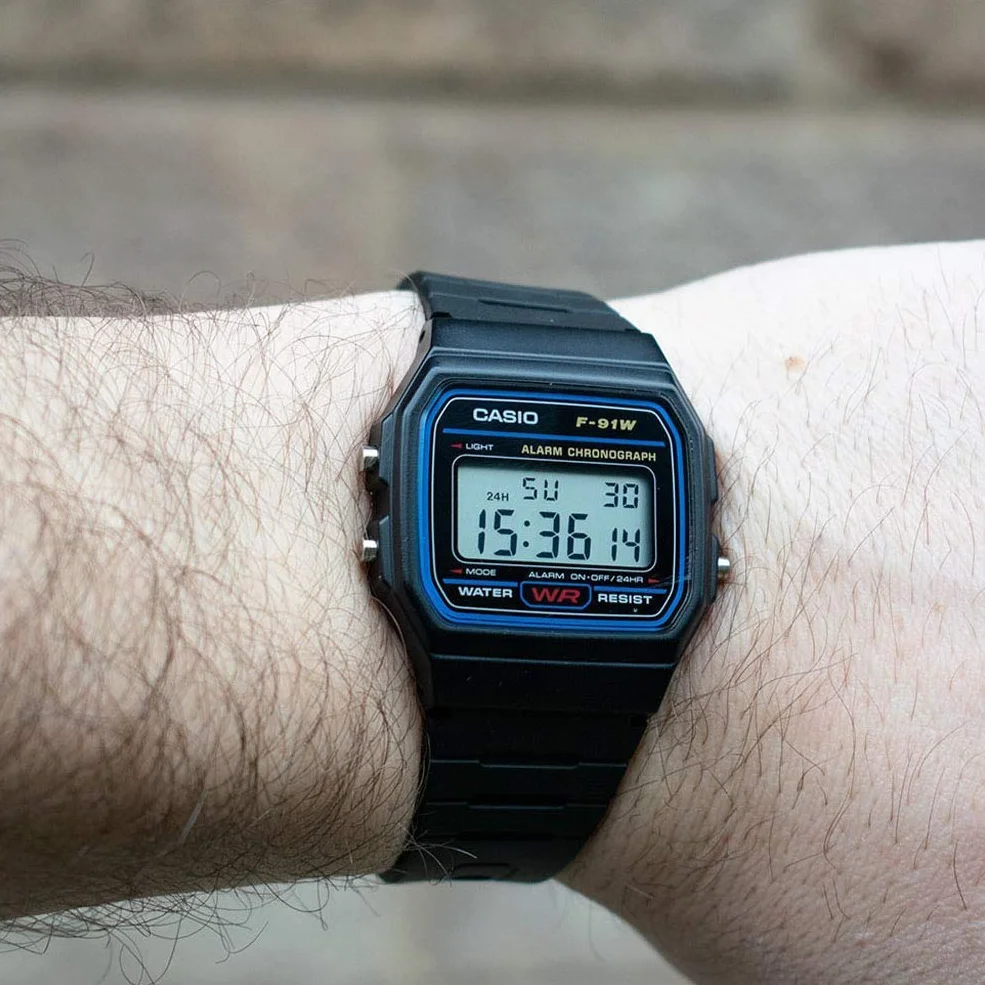 CASIO F91W-1 zegarek sportowy na co dzień, Czarny, pasek