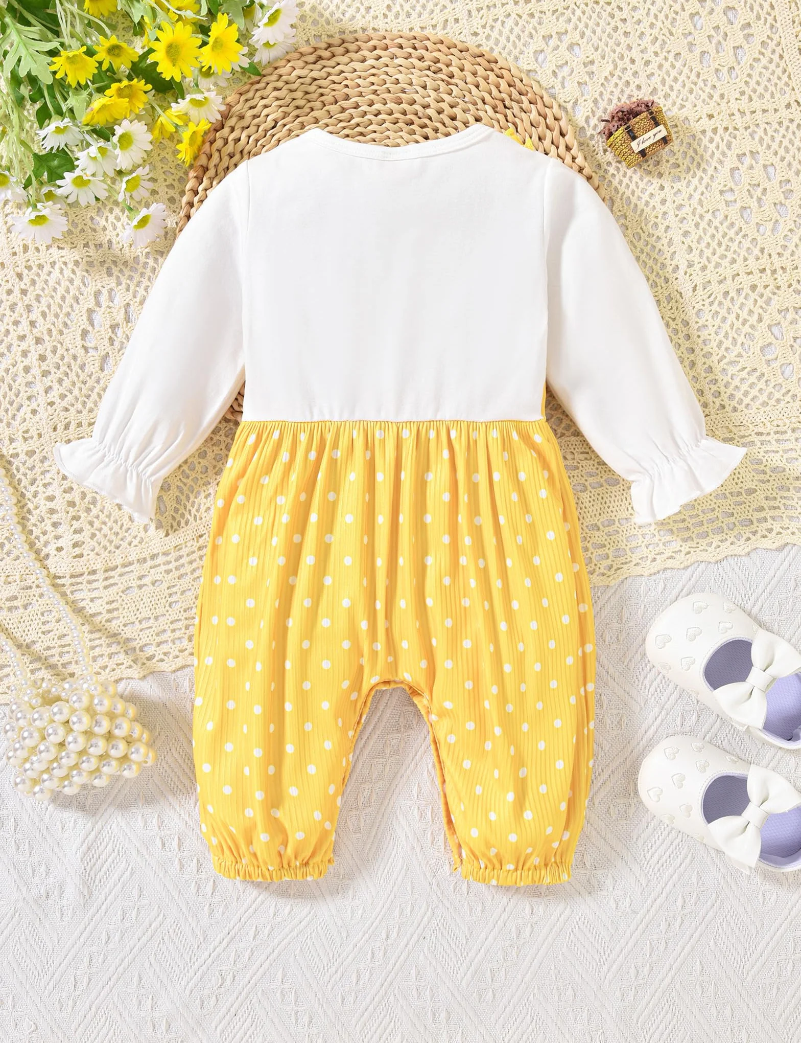Ubrania dla niemowląt Body Romper z długim rękawem z falbankami, bawełna prążkowana Bowknot Jumpsuit Onesie Strój