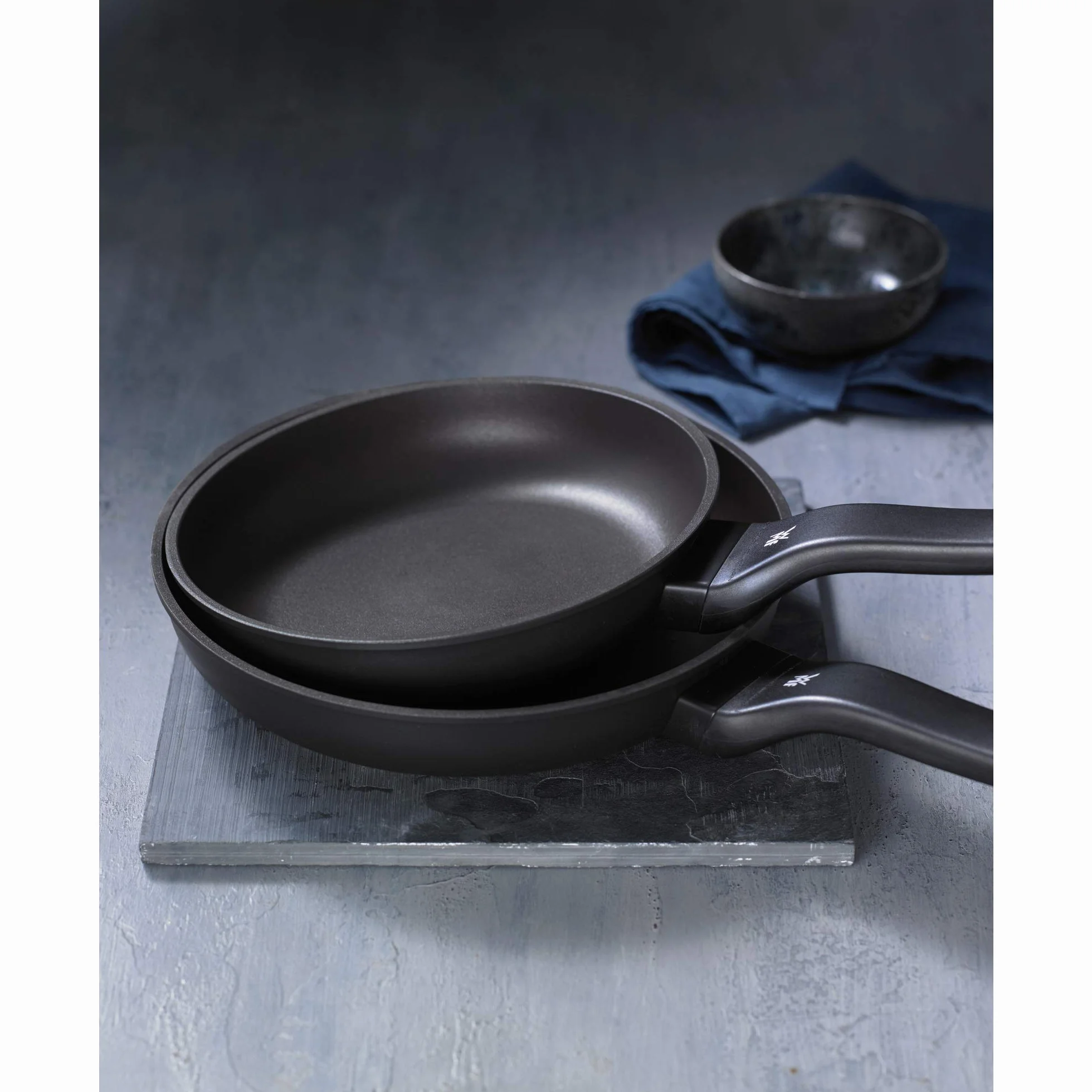 Wmf Permadur Excellent Zestaw Patelni, Aluminiowy, Czarny, 2-Częściowy (28 + 24 cm)