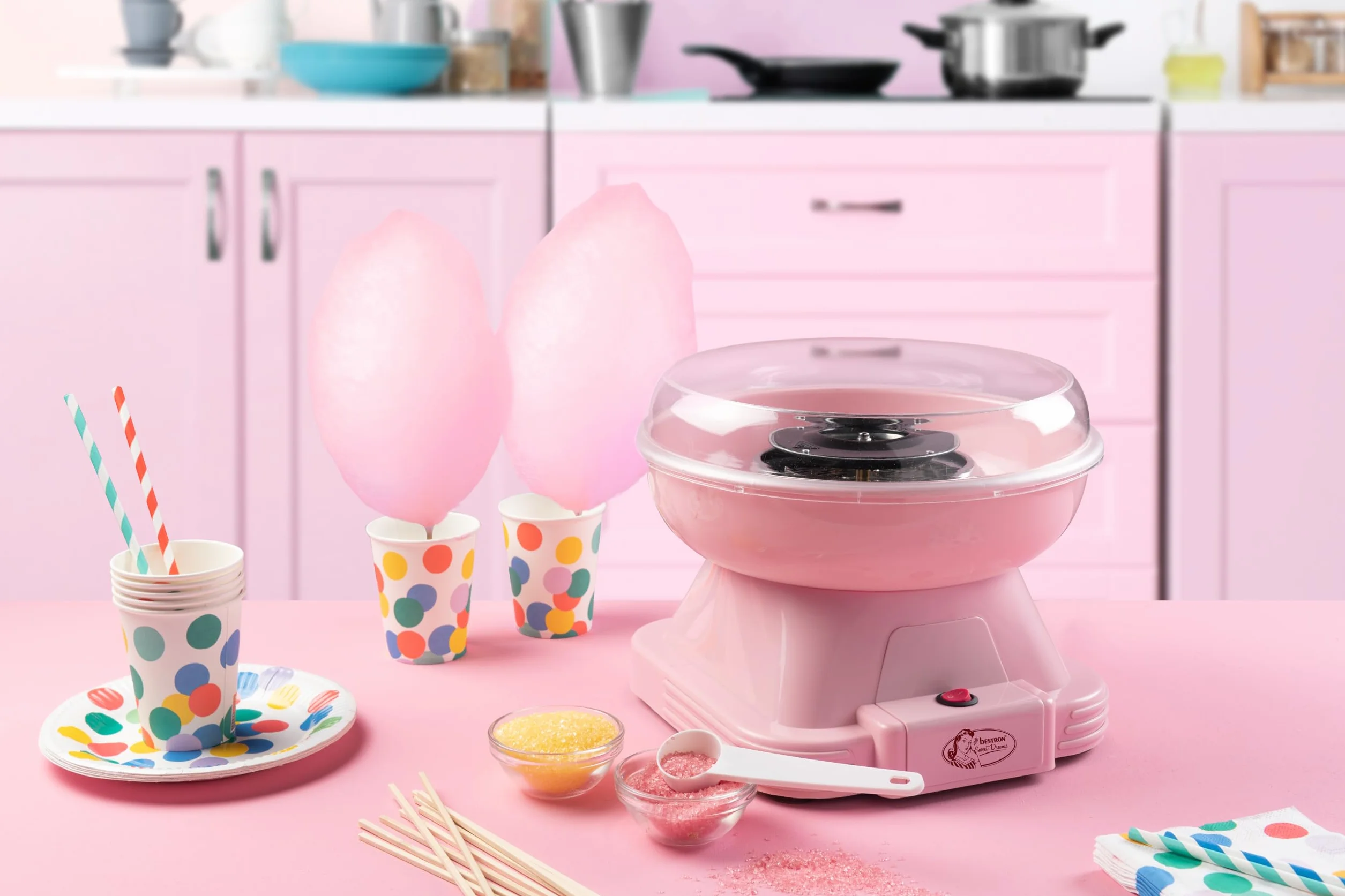 Bestron Retro Cotton Candy Maker do waty cukrowej z 10 pałeczkami i łyżeczką pomiarową