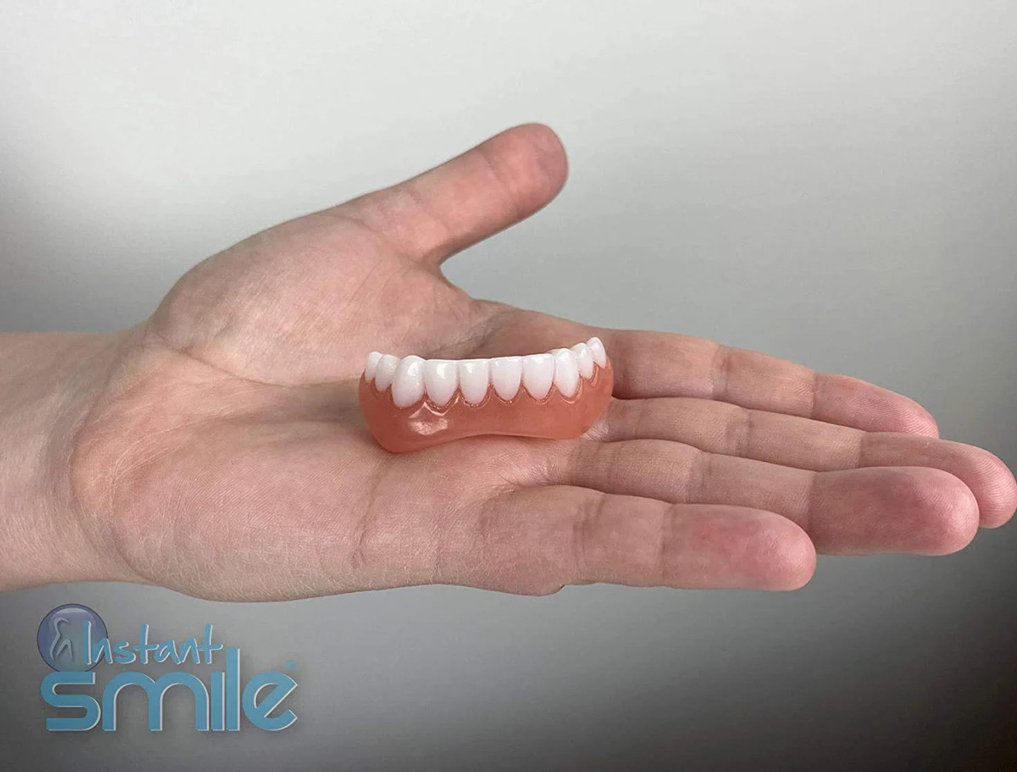 Instant Smile Ręcznie robione zęby kosmetyczne, naturalny odcień, wygodna dolna okleina, 1 rozmiar pasuje do większości