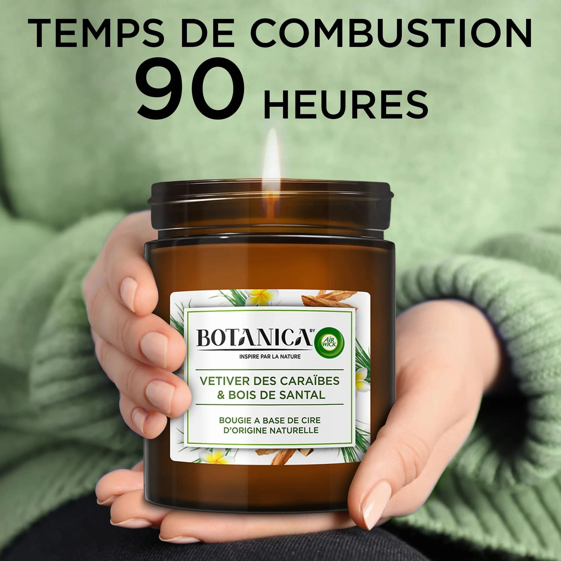 Botanica by Air Wick świeca zapachowa słodka trawa drzewo sandałowe 500 g
