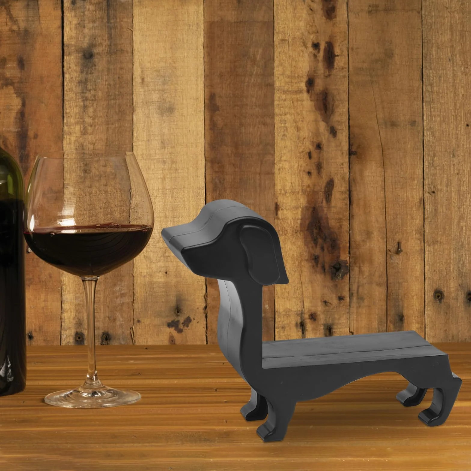 Drewniany uchwyt na butelki wina z motywem jamnika, stojak na wino dekoracyjny