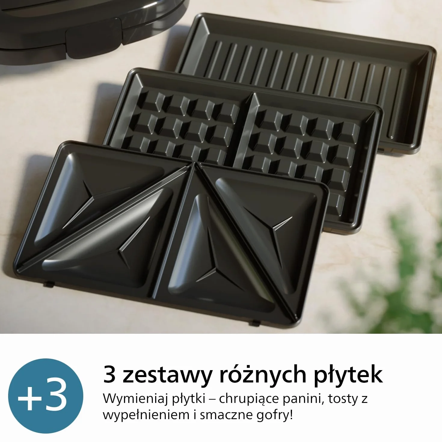 Philips Opiekacz do kanapek z serii 5000 – 3 zestawy płyt do panini, tostów i gofrów, Nieprzywierające płyty grillowe, Szczelnie zamykane płytki, Moc 750 W, Czarny (HD2350/80)