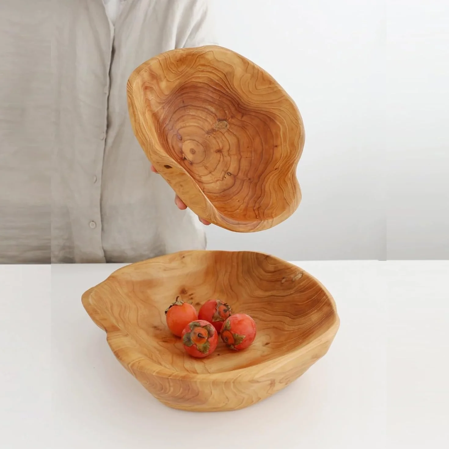 Drewniana misa na owoce ręcznie robiona naturalna nieregularna 25-29 cm