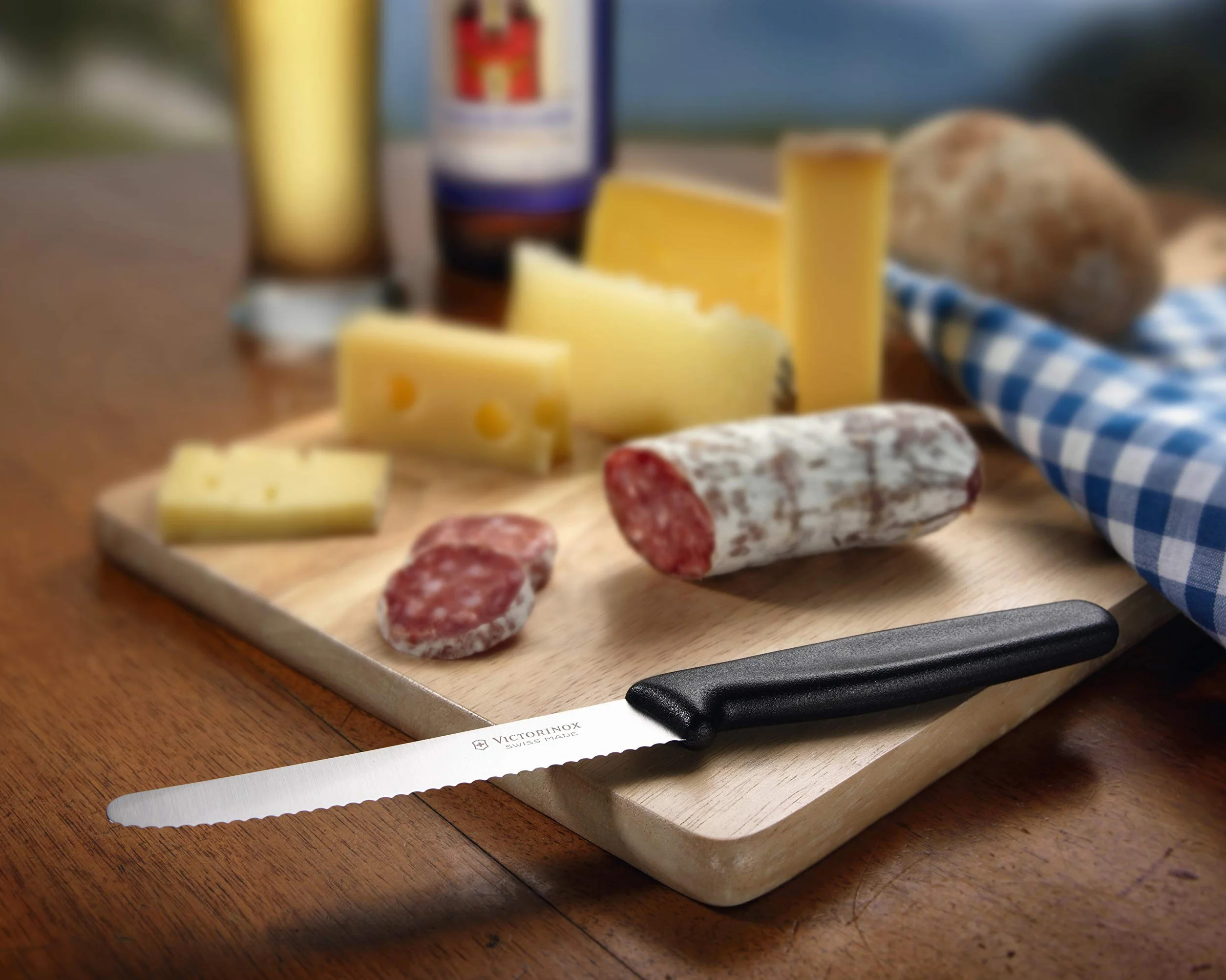 Victorinox GL269 Niebieski nóż do pomidorów 11 cm