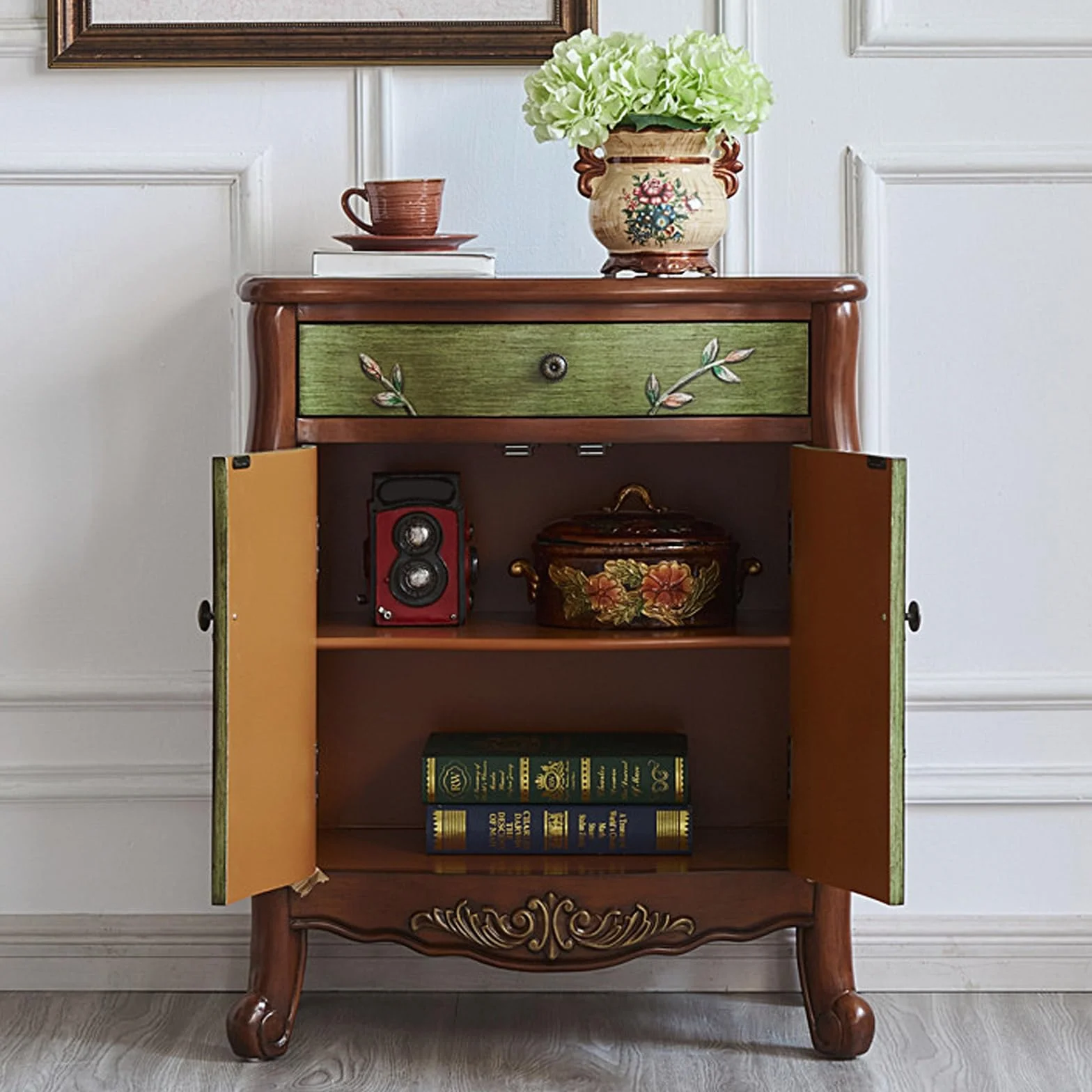 Szafka na Biżuterię z 1 Szufladą i 2 Drzwiami Drewniana Szafka Boczna Szafki do Sypialni Meble Malowane w Stylu Retro (Orzech i Zieleń, 66 * 33 * 77.5cm)