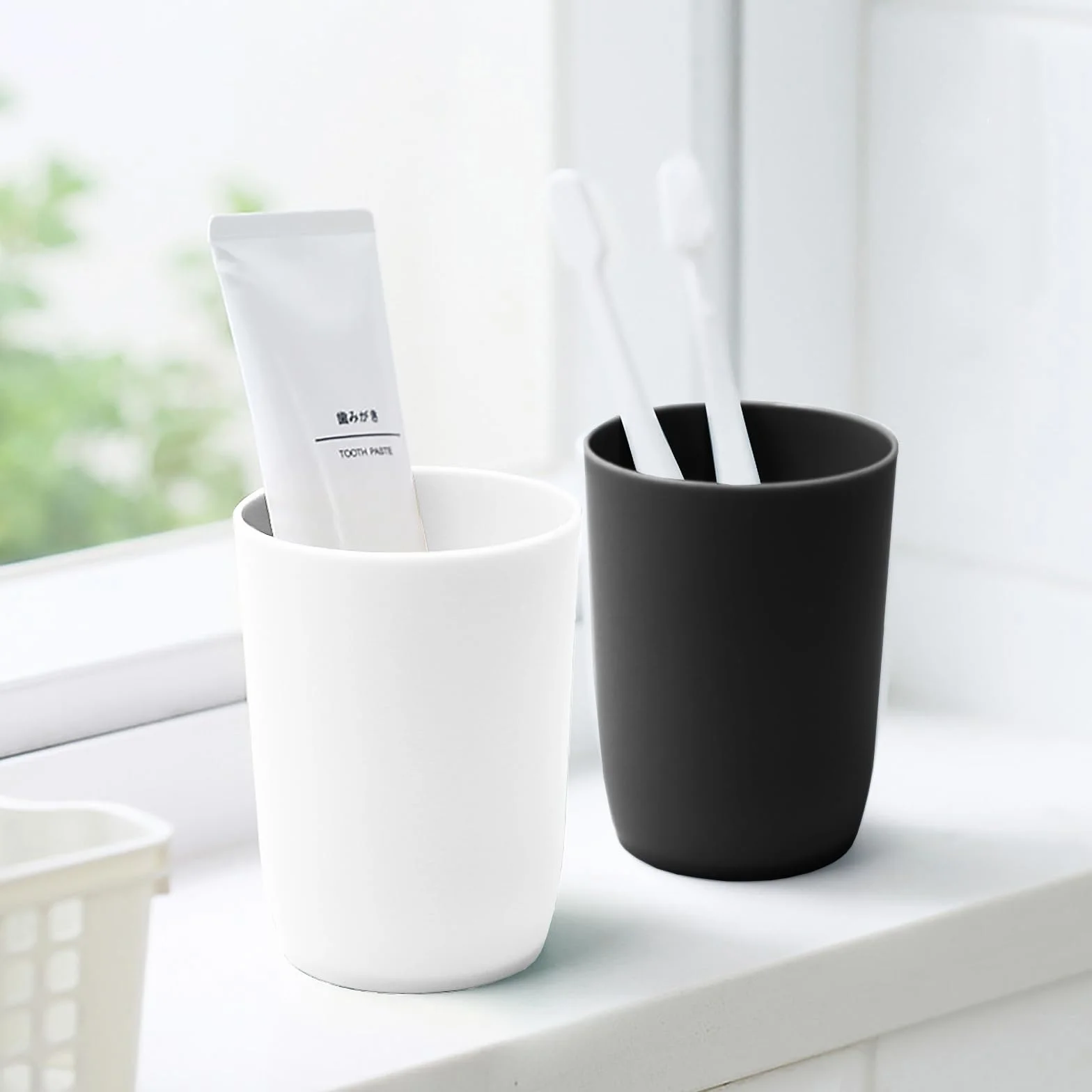 Topsky 4 kubki do mycia zębów 280 ml czarne białe