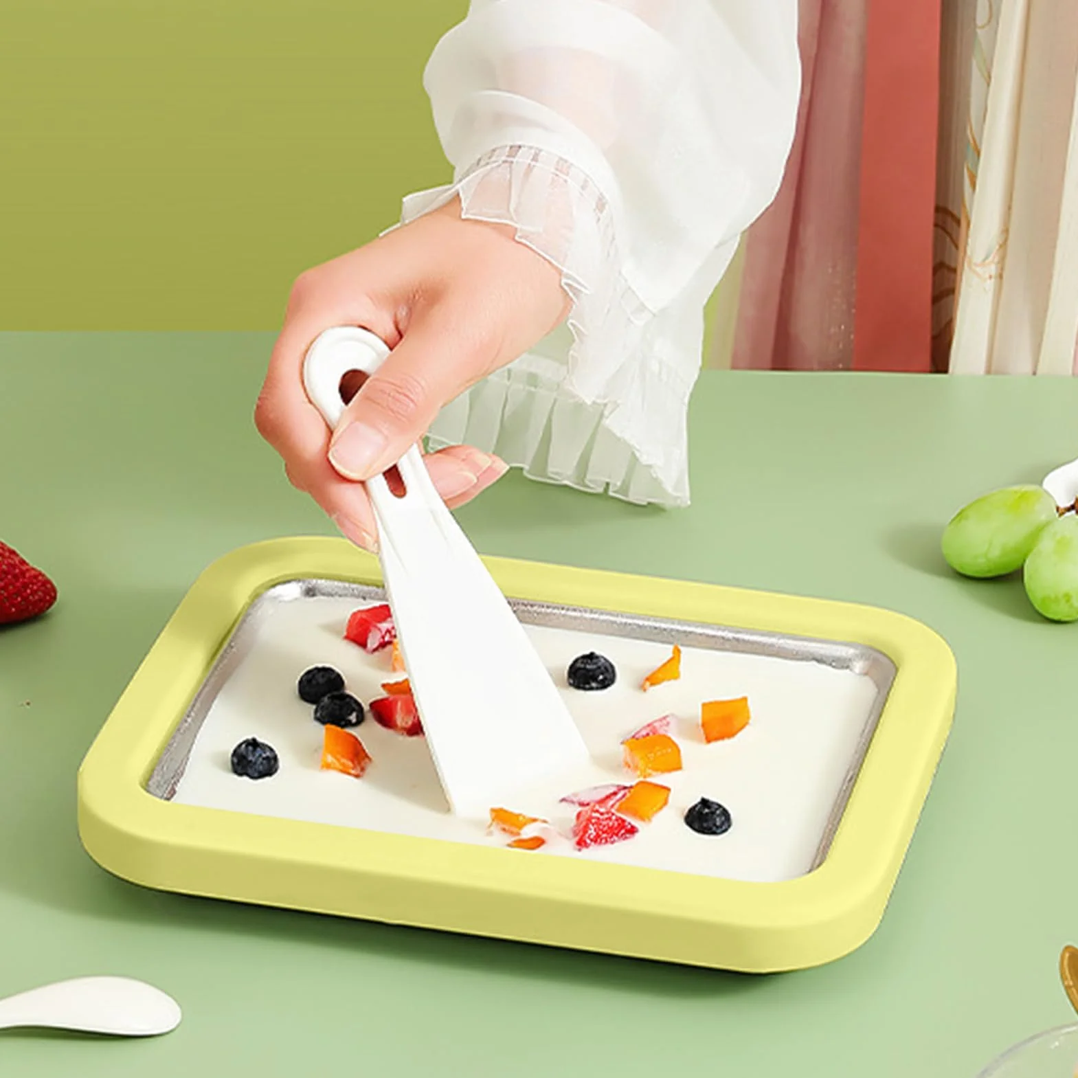 Roll Ice Cream Maker - Homemade Yogurt Rolls Tray with 2 Spatulas