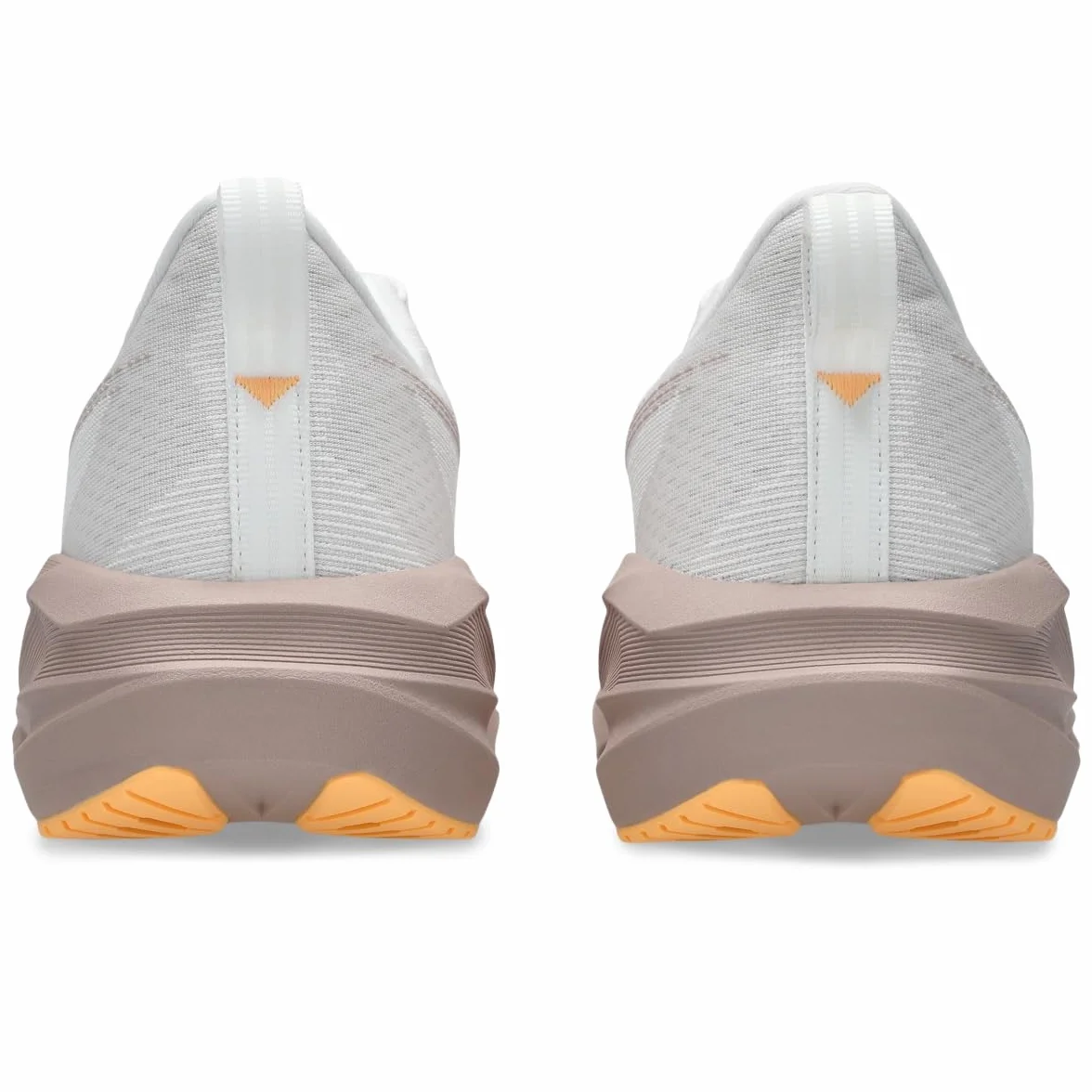 ASICS Kobiety Novablast 5Adidasy