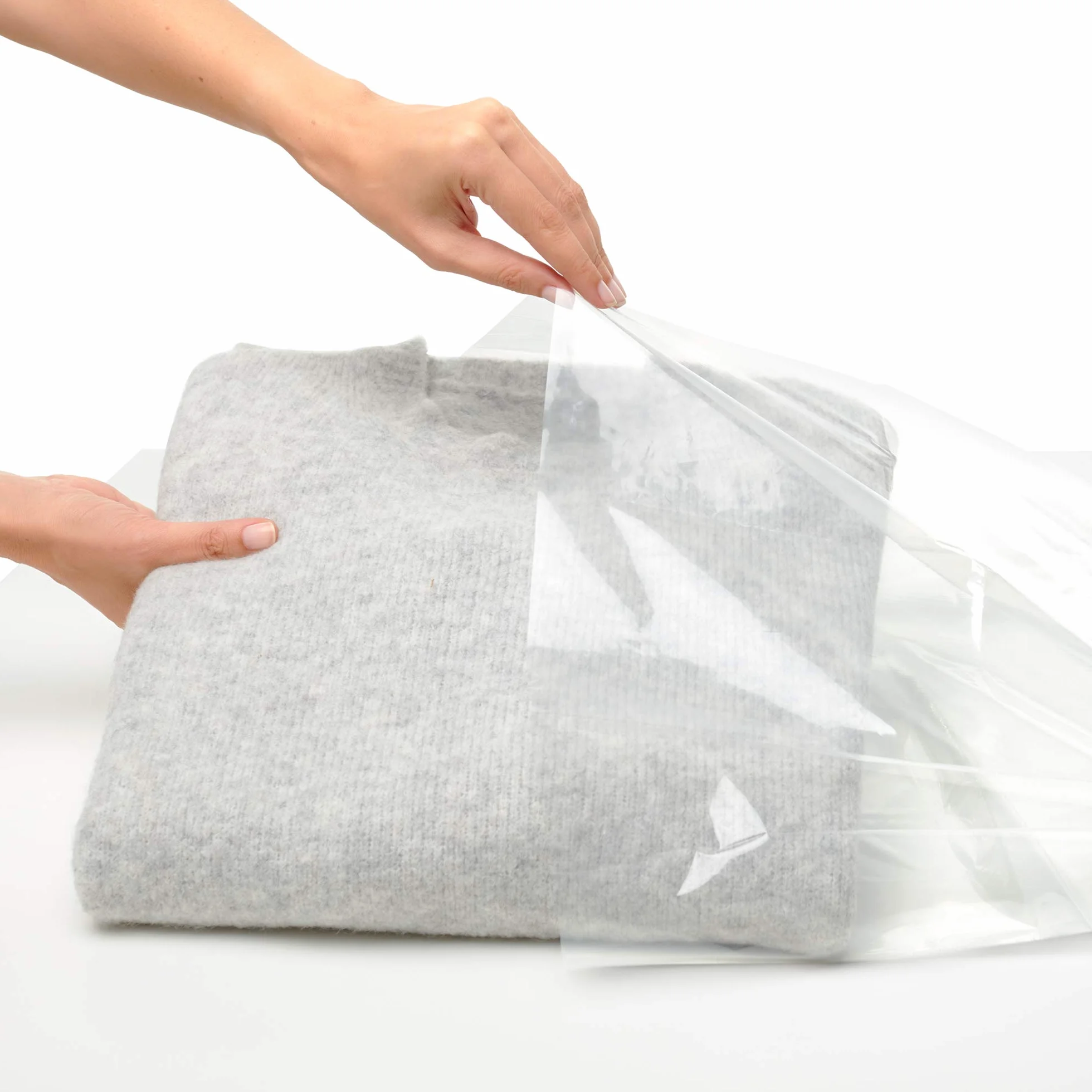 Torby na ubrania przeciw molom Rayen 6 sztuk przezroczyste zapach lawendy 82 x 40 x 13 cm polietylen