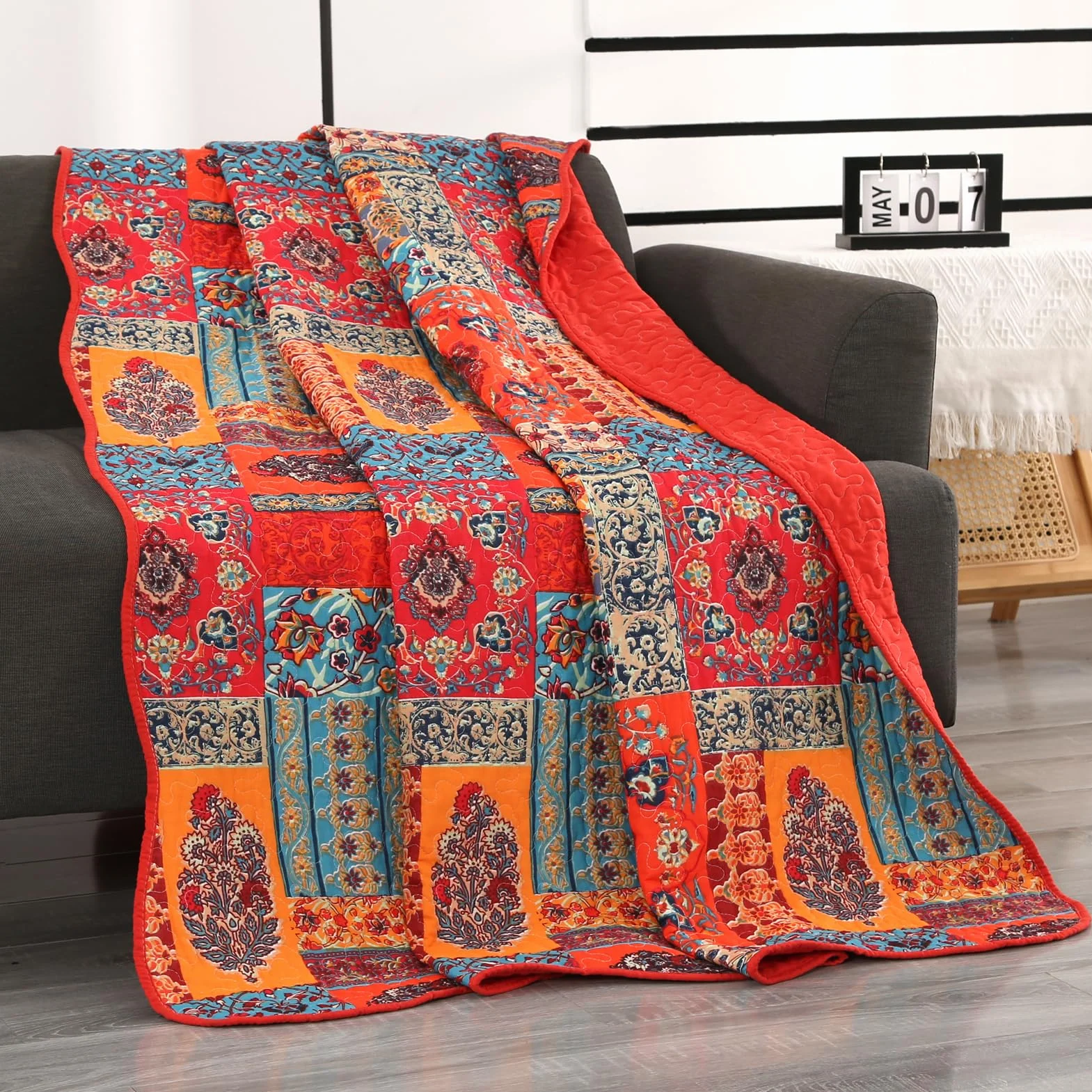 Qucover Pojedyncze narzuty na łóżko bawełniana mikrofibra patchworkowa 150 x 200 cm pikowane pomarańczowe niebieskie
