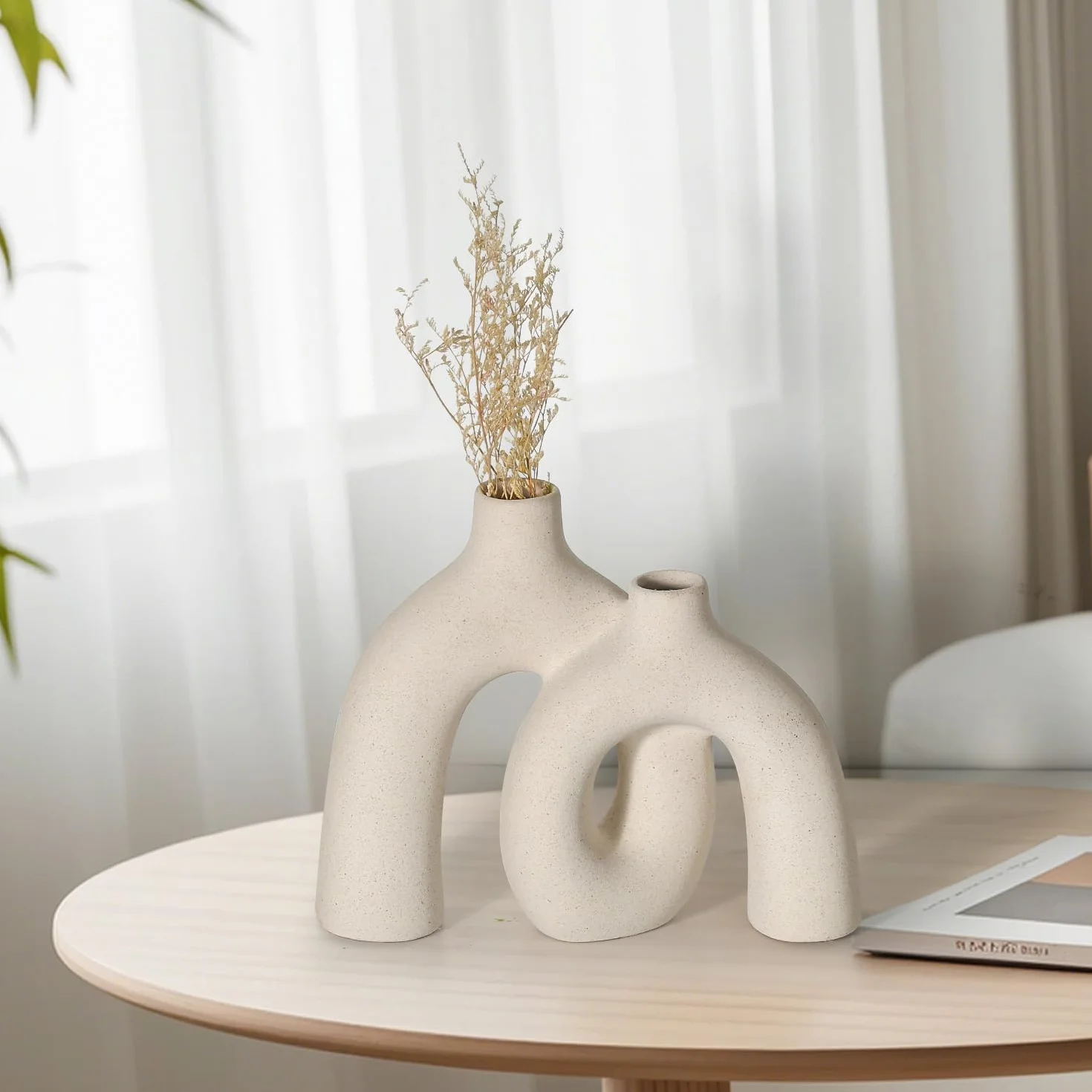 Wazon ceramiczny boho beżowy do dekoracji wnętrz