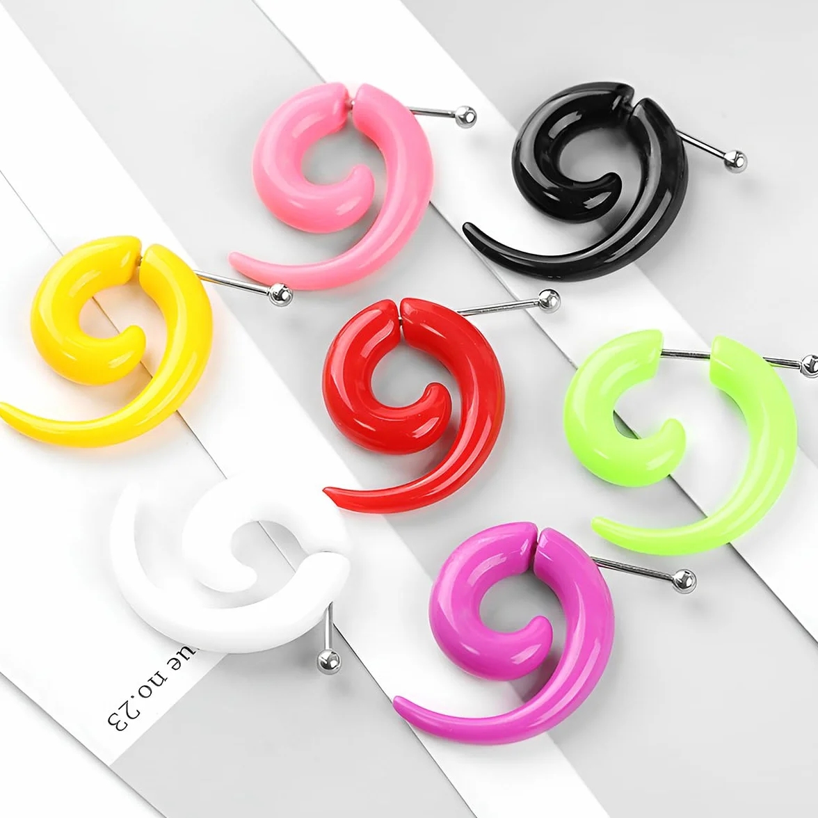 1 para 3 mm (8 G) czarny akrylowy wir spirala plemienne fałszywe stożki miernik rozciągacze gage zestaw do rozciągania tunele do uszu kolczyki zatyczki zestaw do piercingu ciała biżuteria