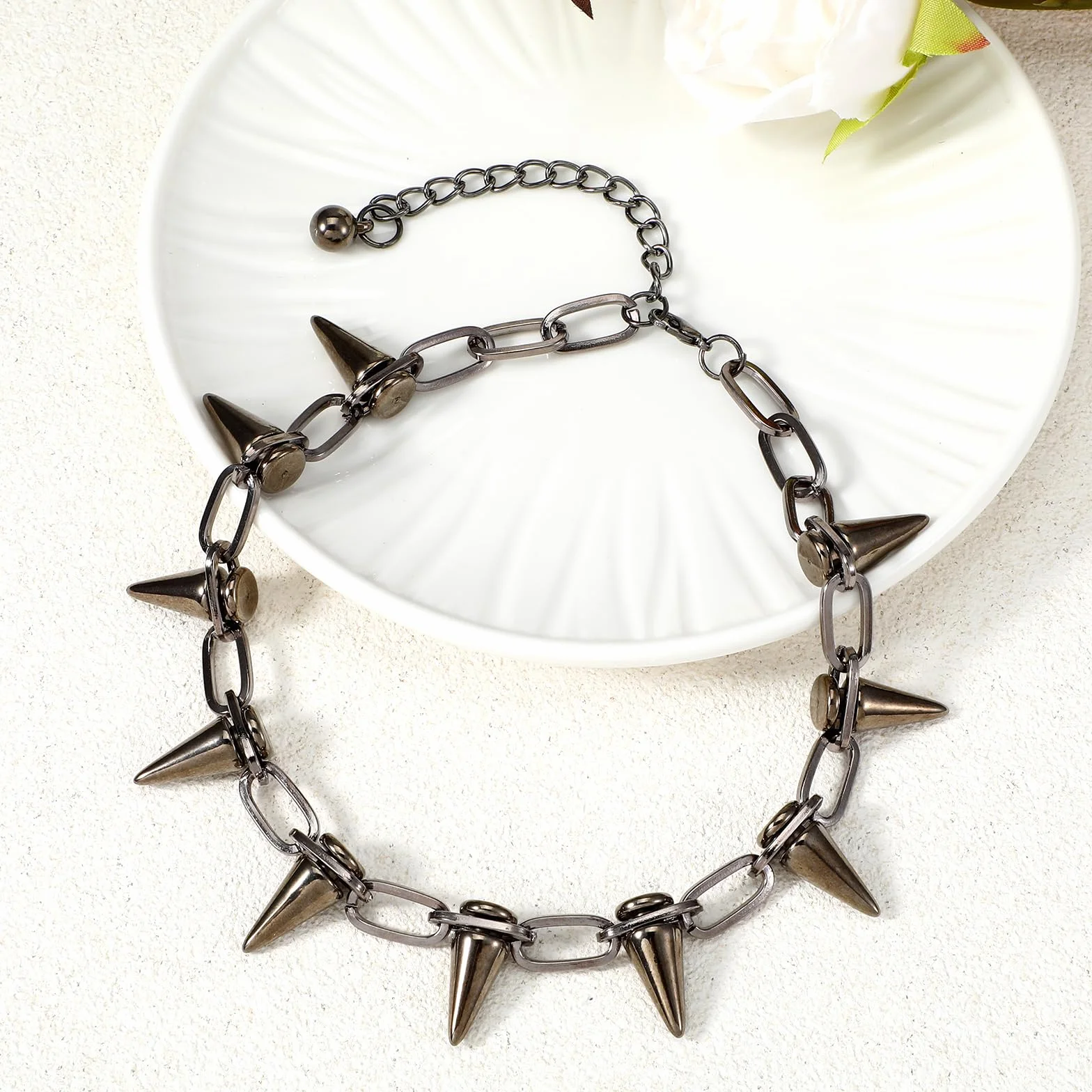 Abeillo Gotyckie naszyjniki dla kobiet kolce choker punkowy łańcuszek choker kołnierz na artykuły imprezowe w stylu vintage