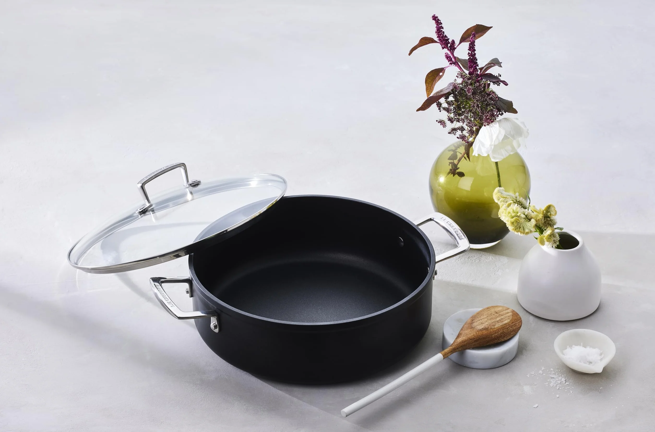 Le Creuset Naczynie Sauteuse Nieprzywierające 28 cm ze Szklaną Pokrywą