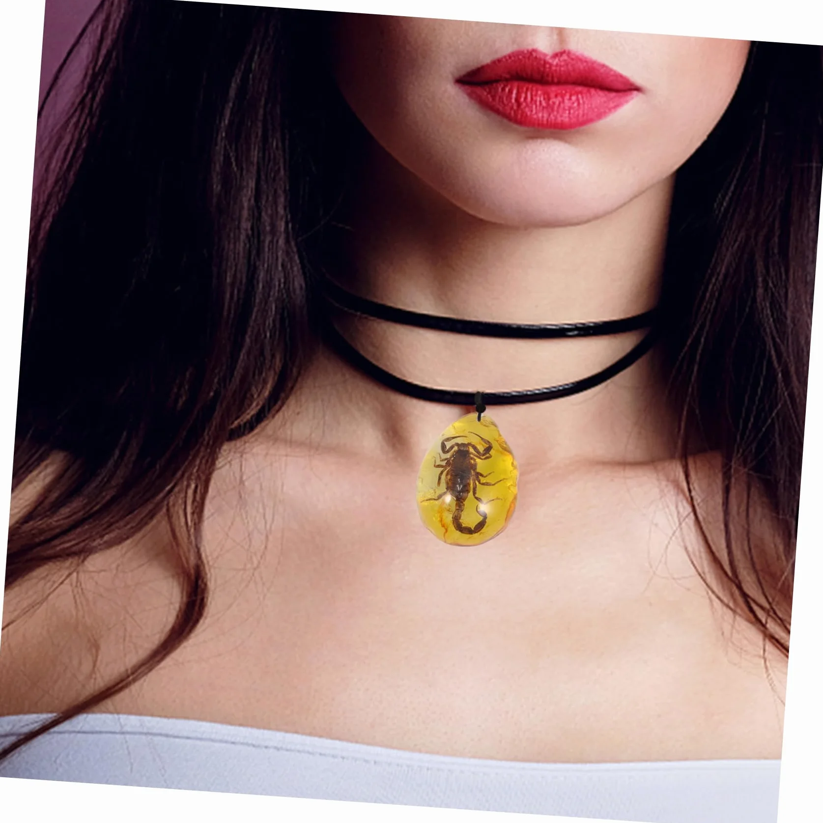 PartyKindom Wosk Pszczeli Wisiorek Owady Bursztynowy Ornament Owady Bursztynowy Wystrój Biżuteria Urok Okaz Bursztynowy Owad Bursztynowy Okaz Bursztynowy Kamień Wystrój Bursztynowy Wisiorek